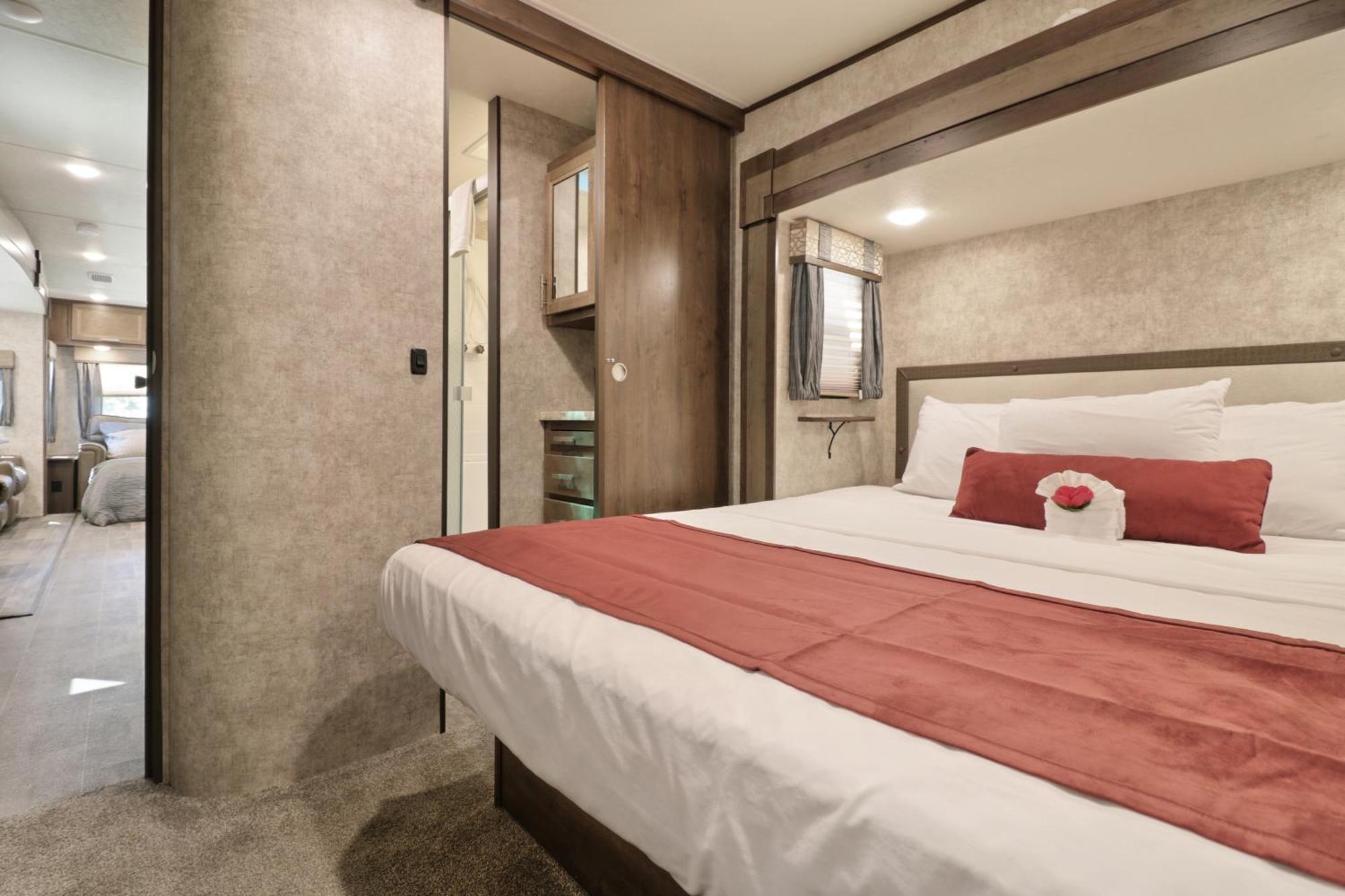 Vacation Camper 1 Bedroom No Pets