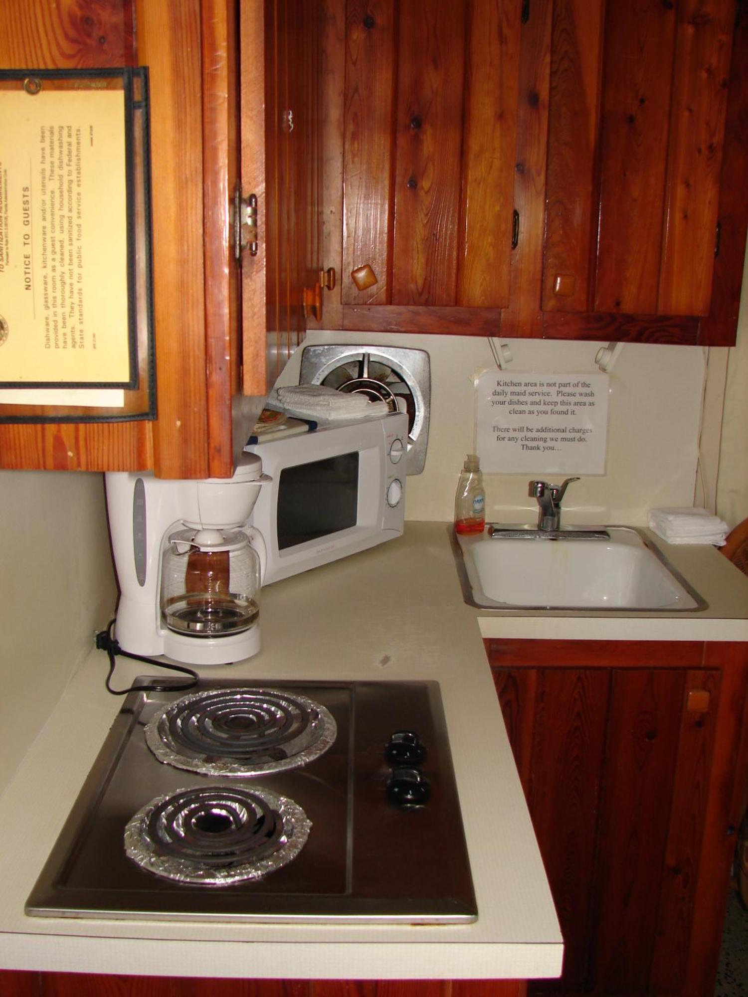 Studio Kitchen