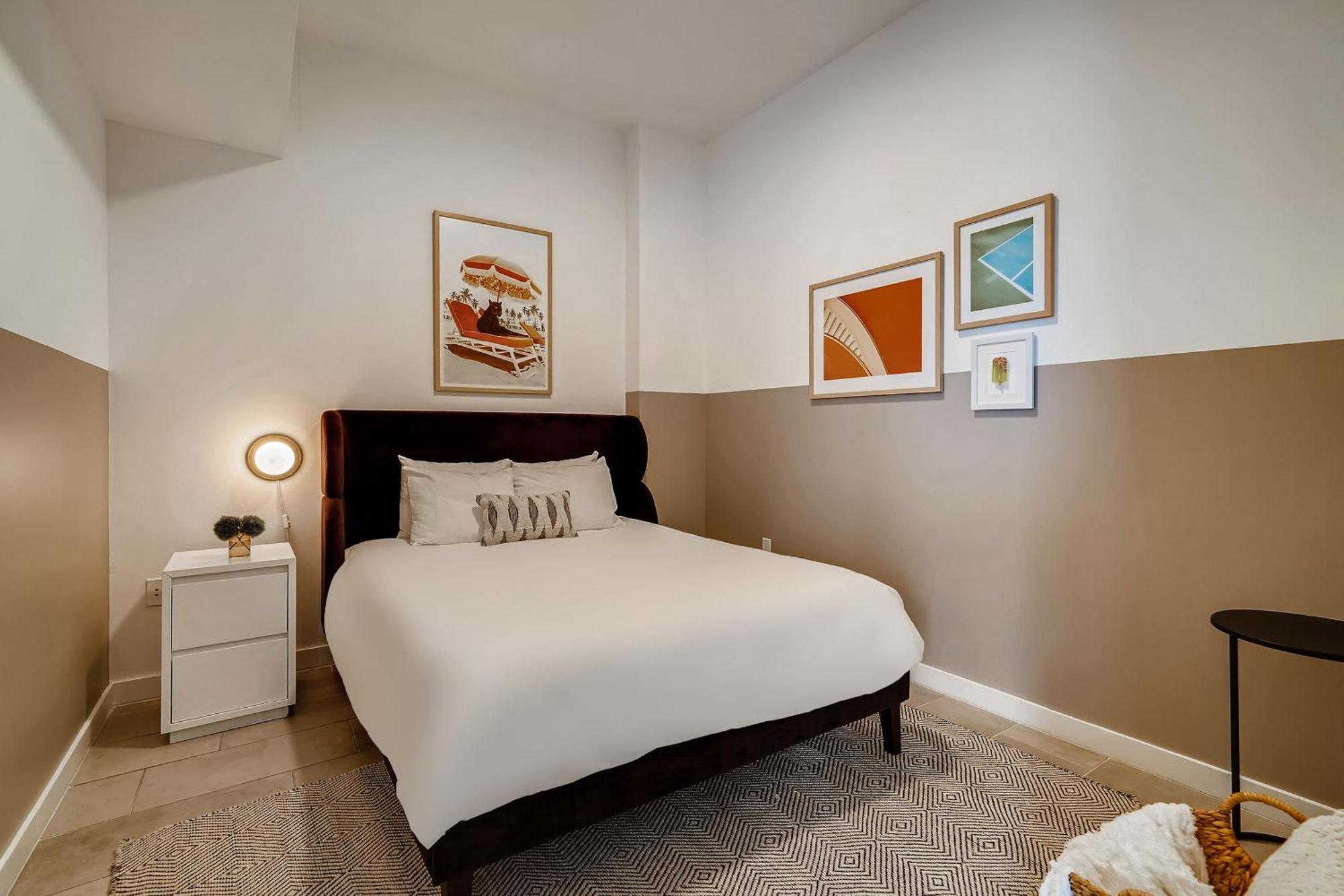 2 Bedroom Suite 3 Queens