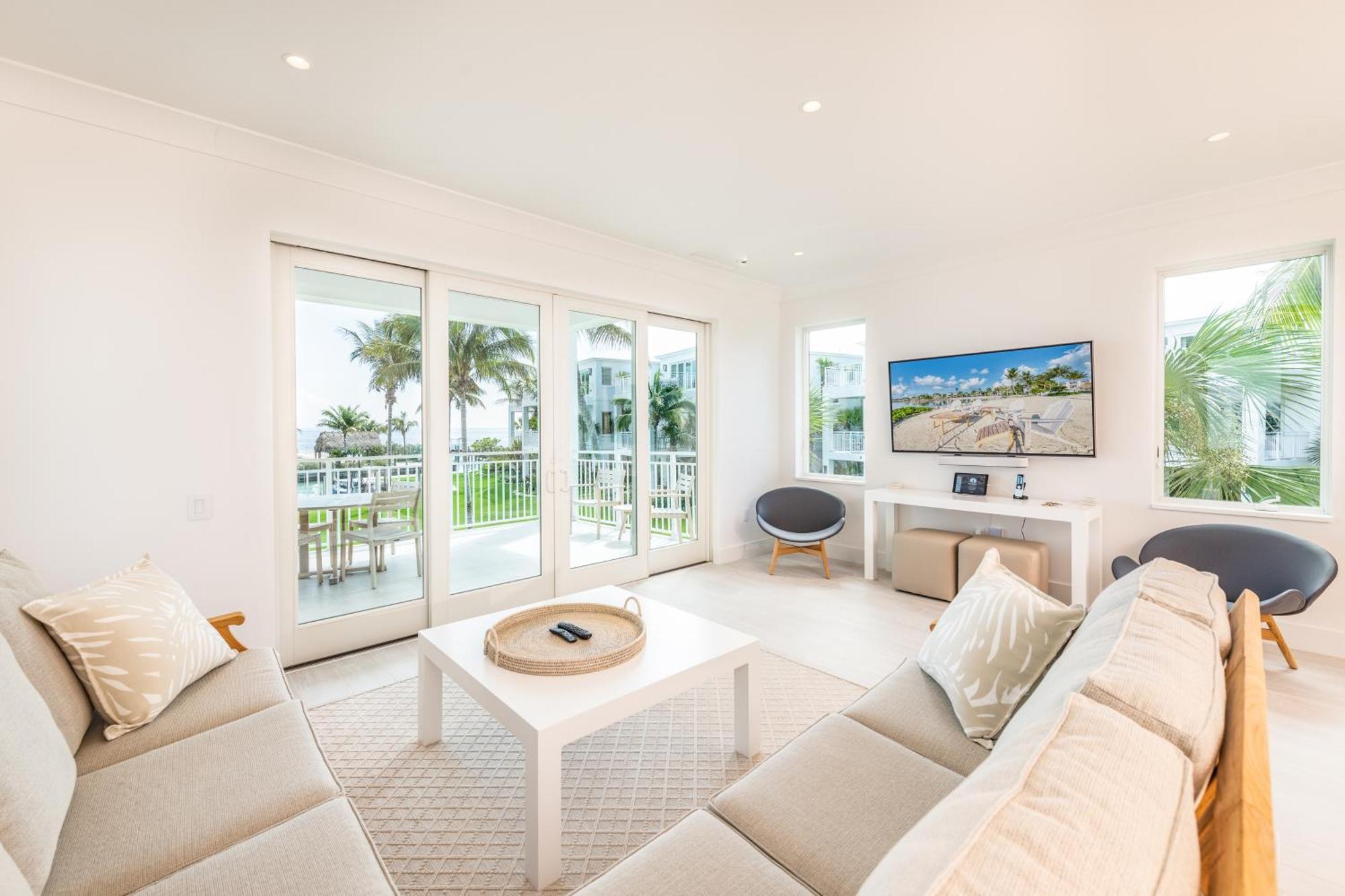 Four-Bedroom Waterfront Villa Accessible