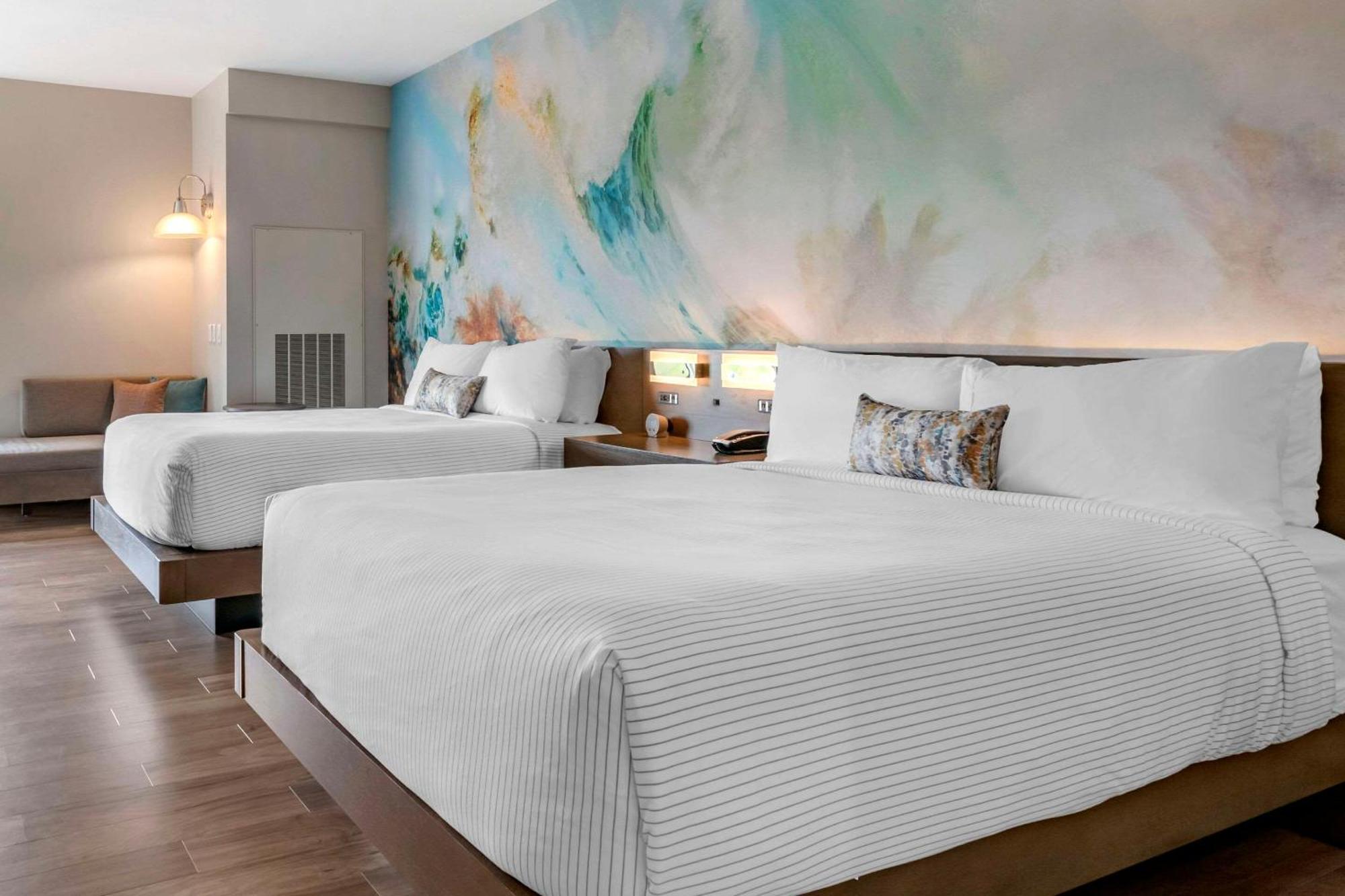 Queen Suite Two Queen Beds Non Smoking