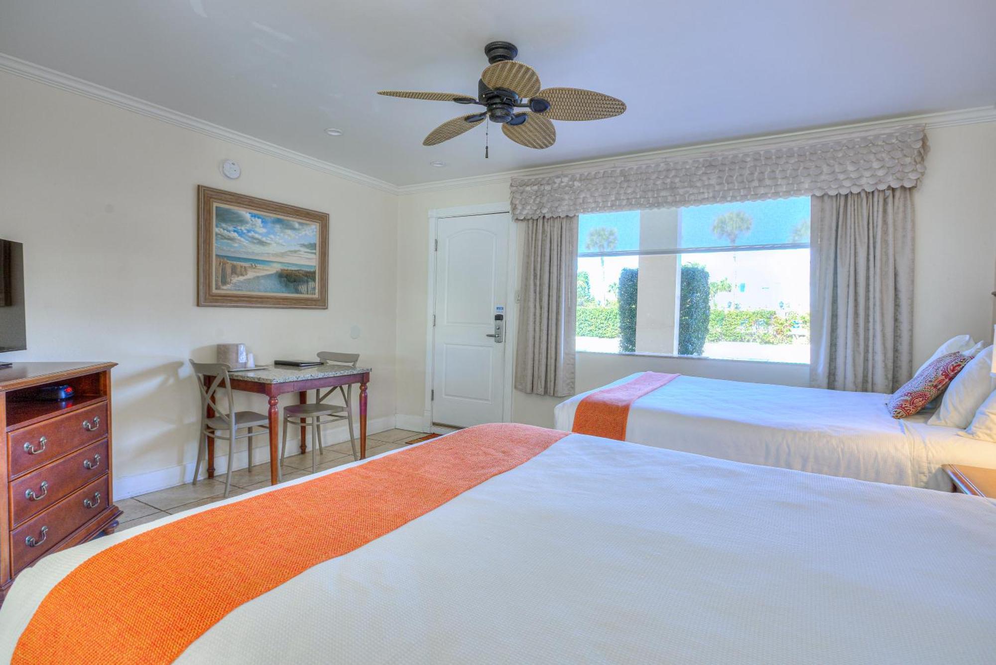 Queen Room Two Queen Beds