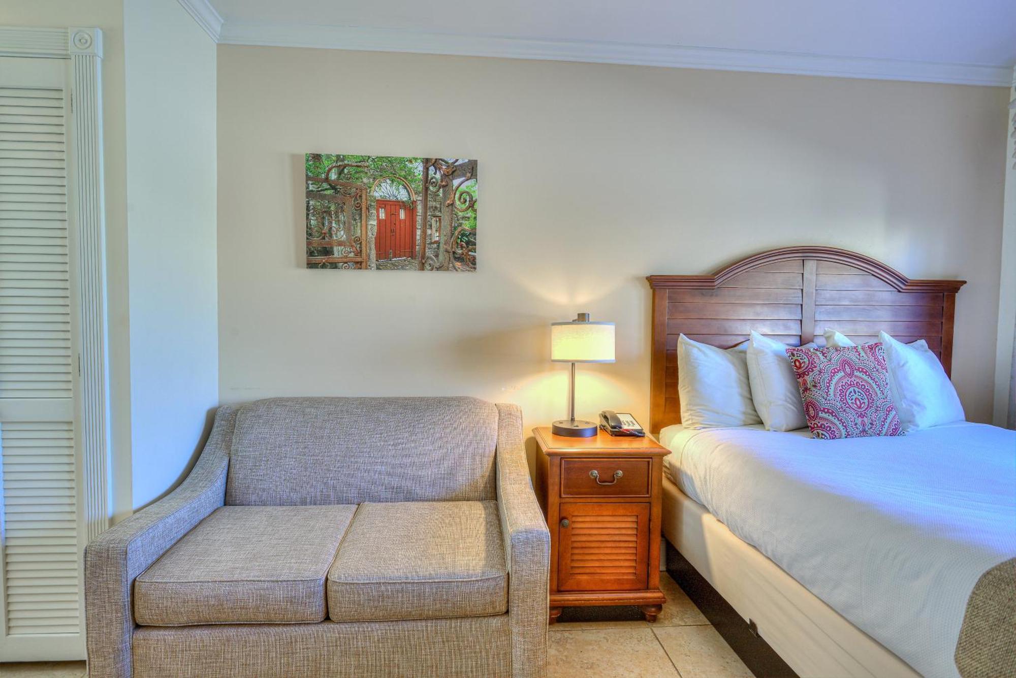 Queen Room