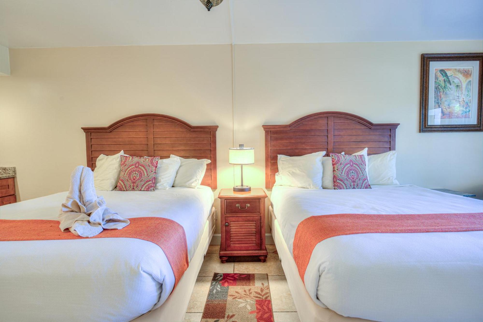 Queen Room Two Queen Beds Patio