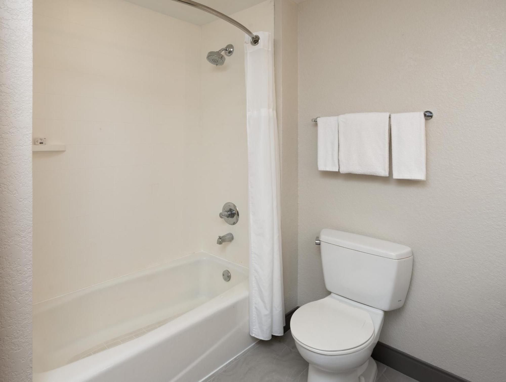 King Suite Lagoon View