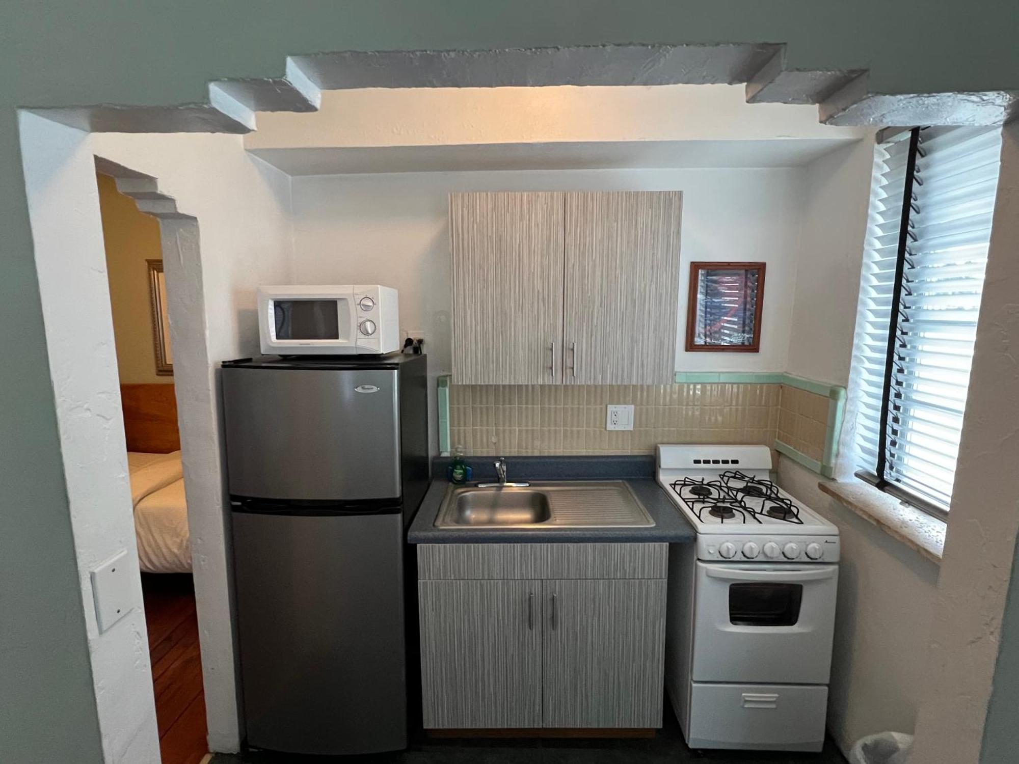 Suite 2