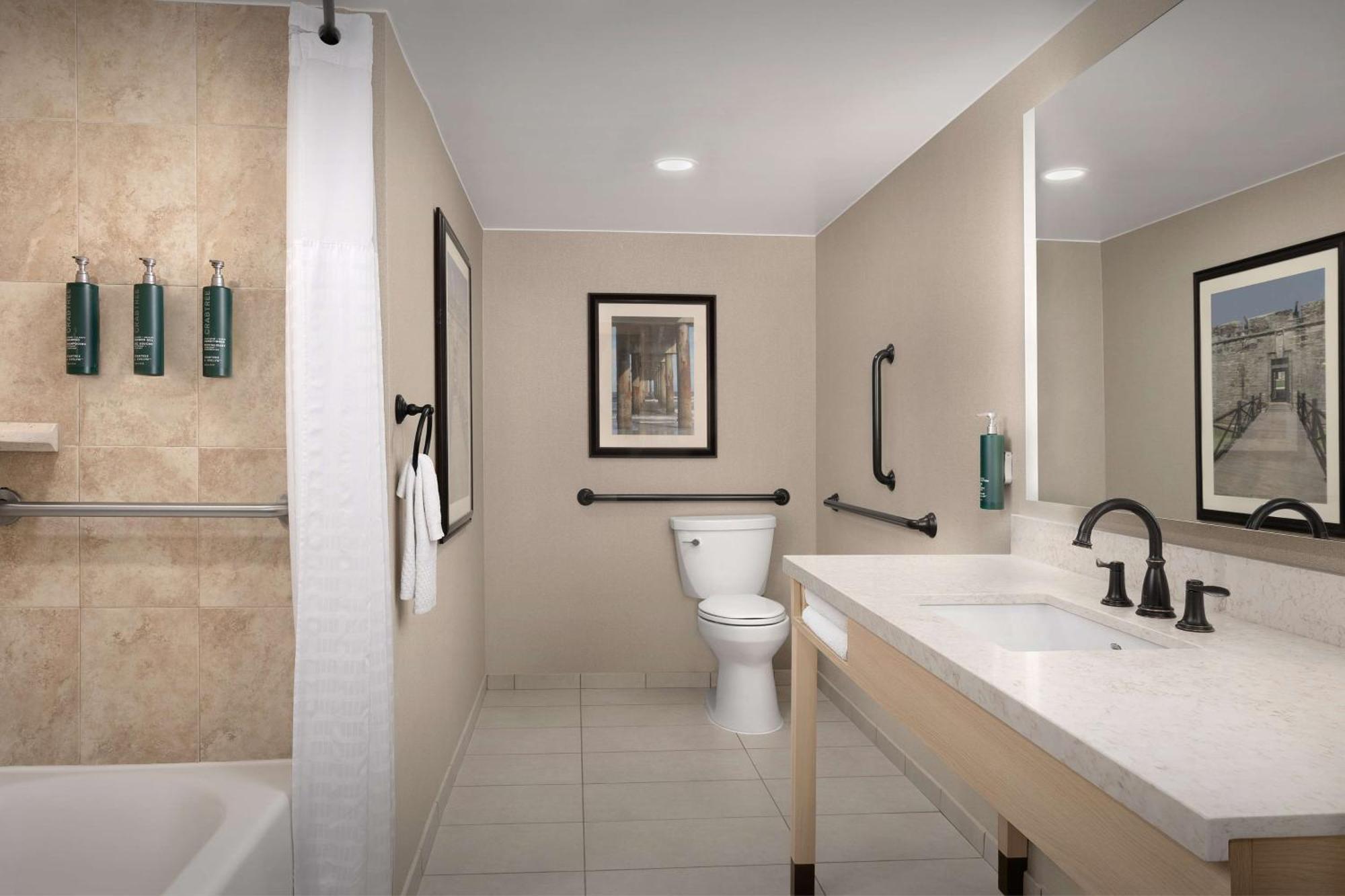 King Room Accessible Tub Mobility Hearing Access