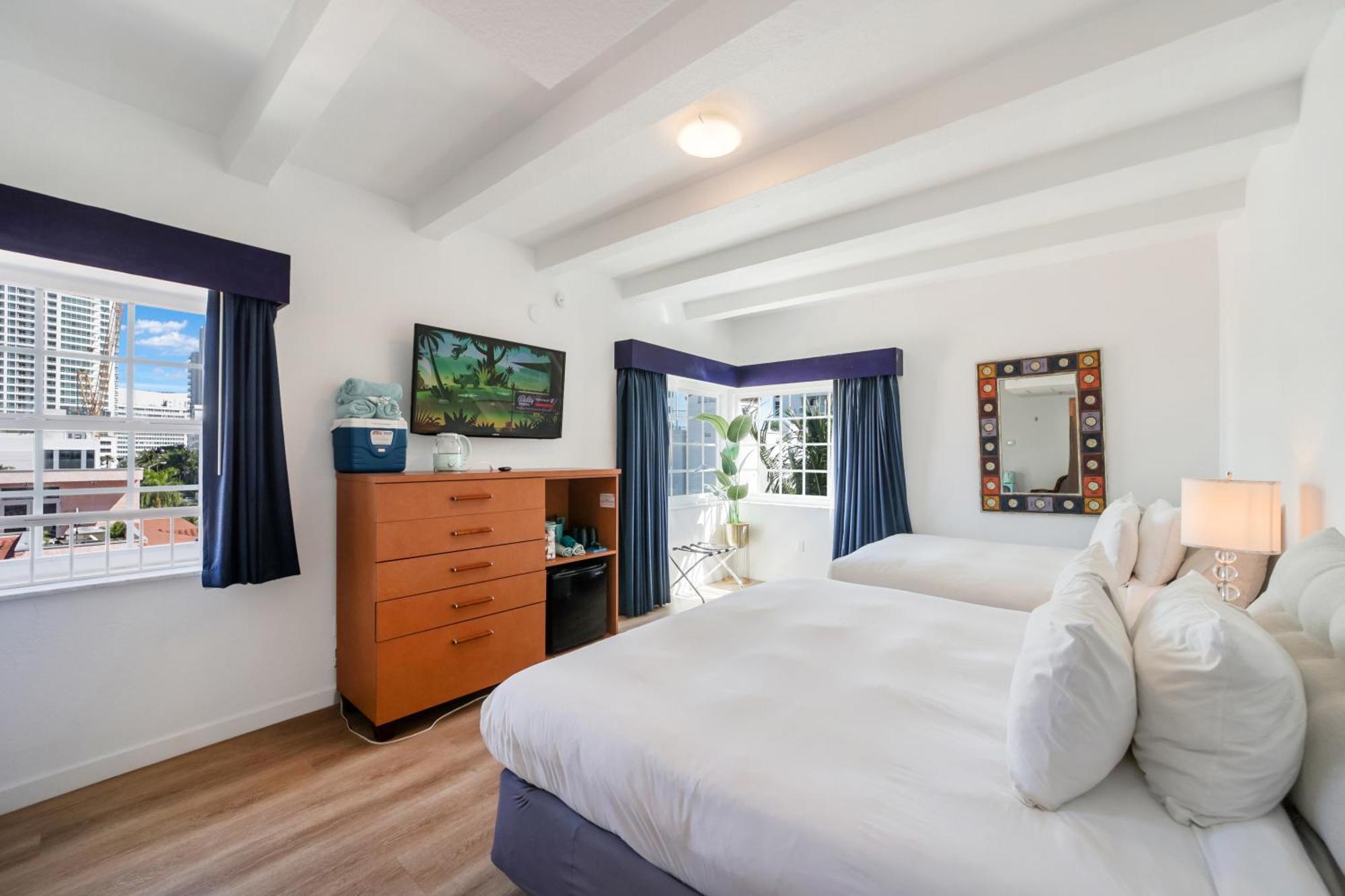 Double Room,1616097300:JPEG