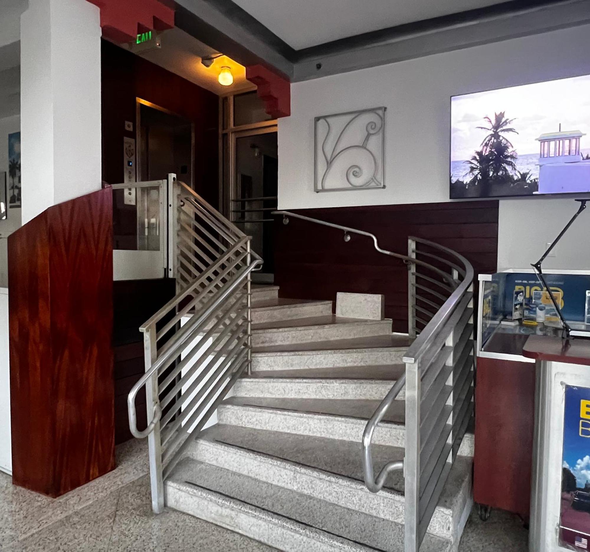 Suite 2