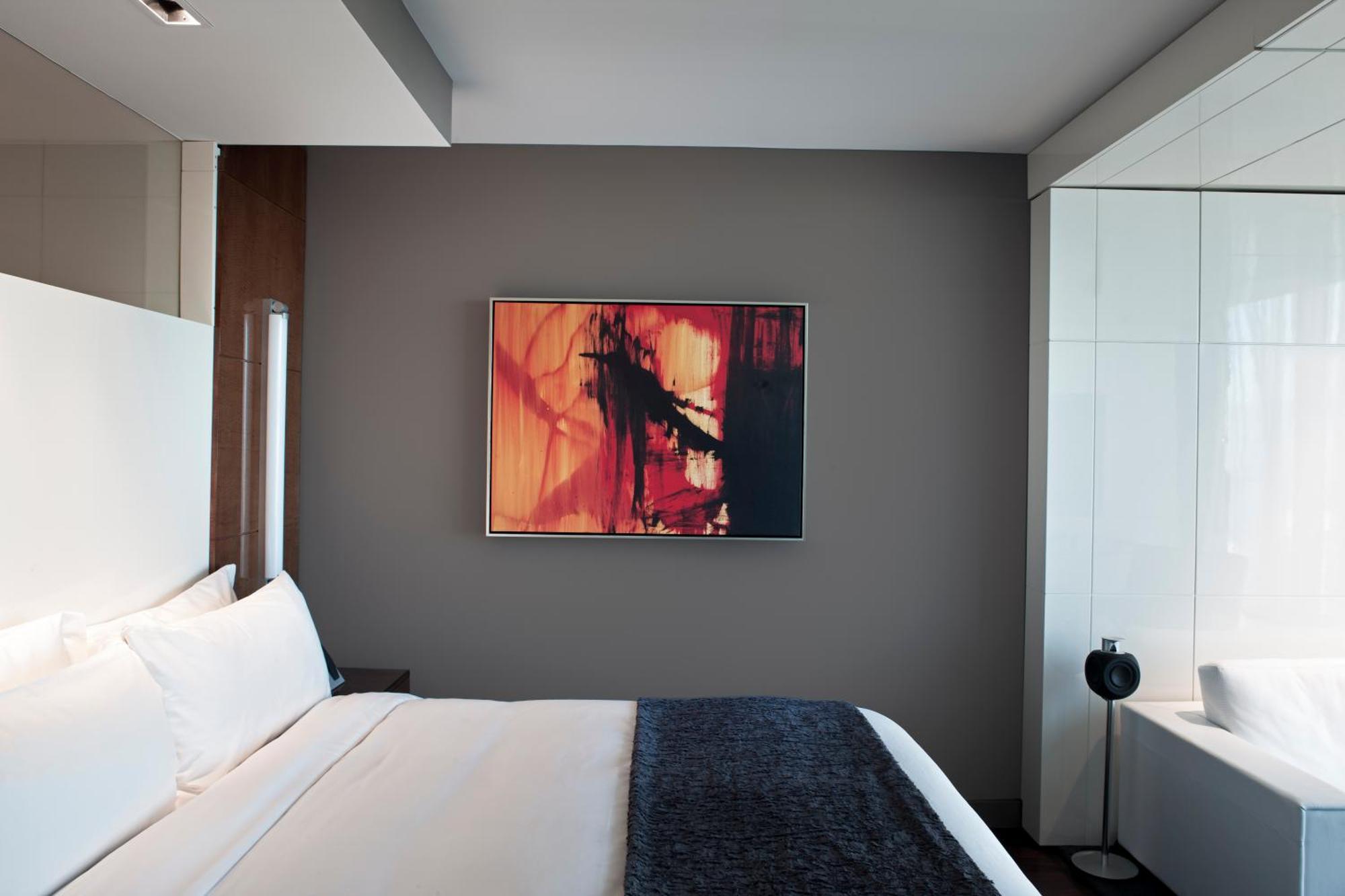 Rockwell Deluxe Guest room 1 King City View
