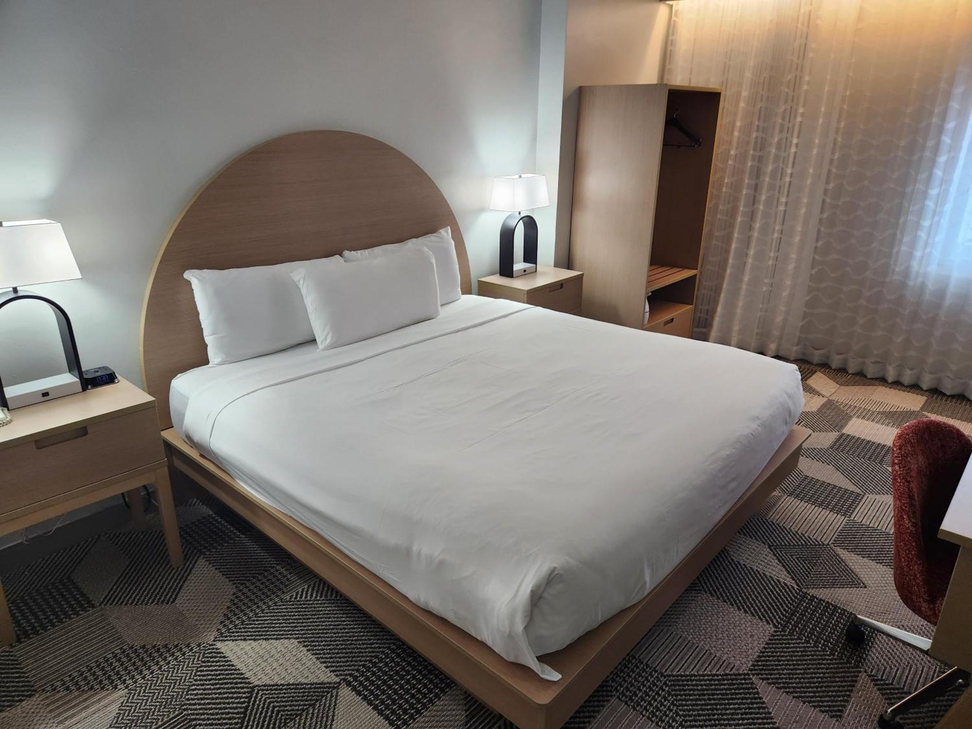 Standard King Room