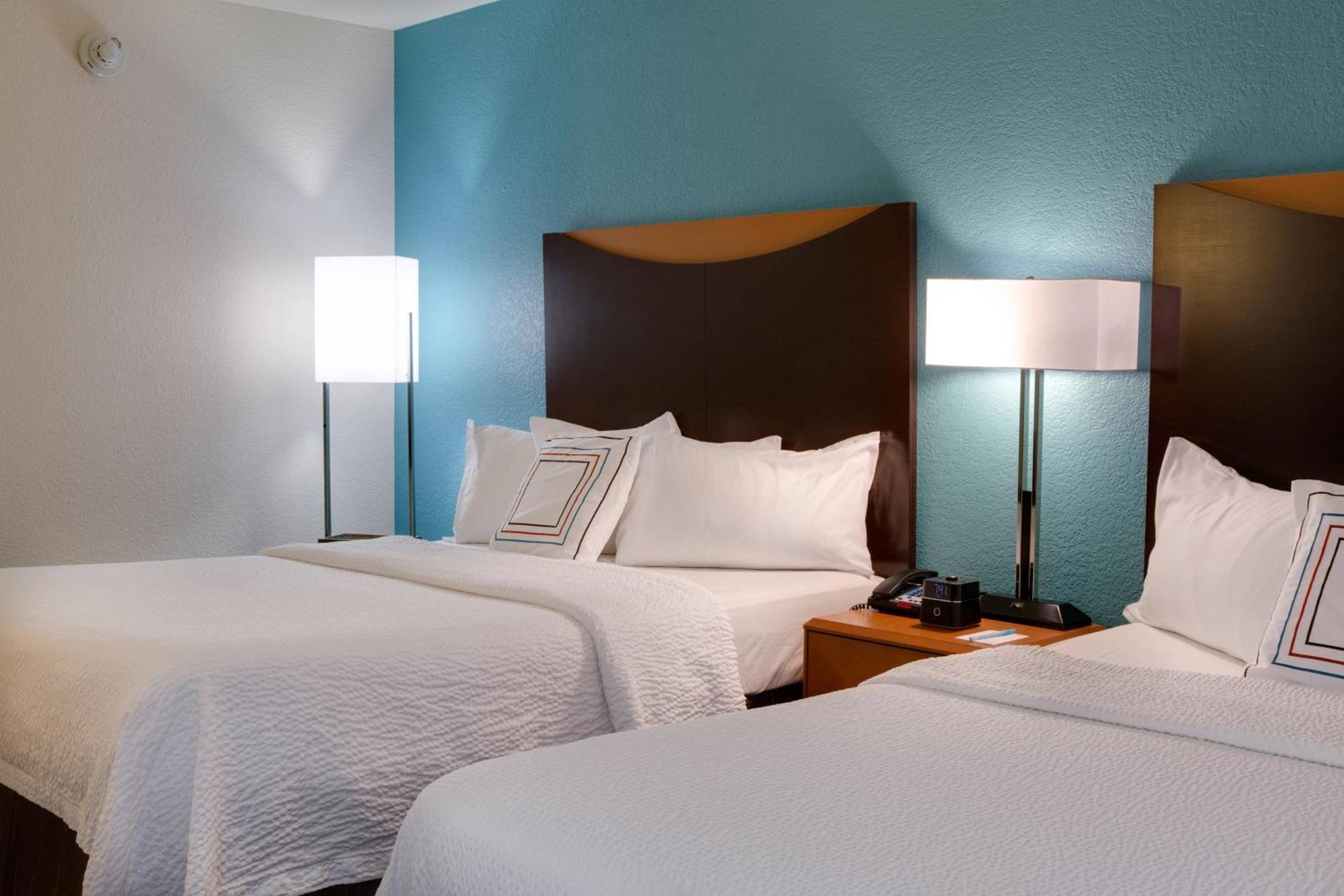 Queen Room Two Queen Beds