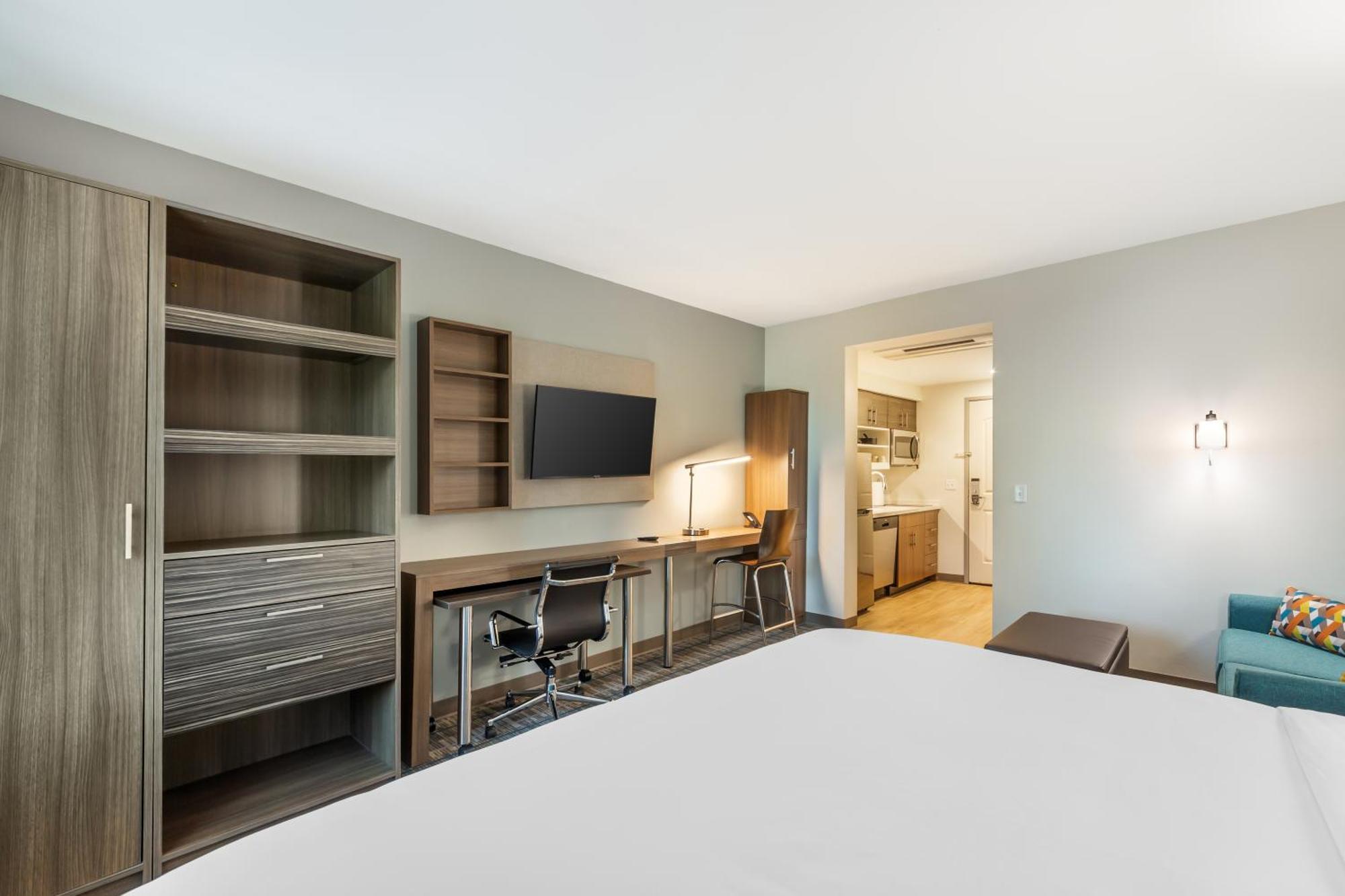 One Room Suite with Sofa bed - Disability Access/Non Smoking