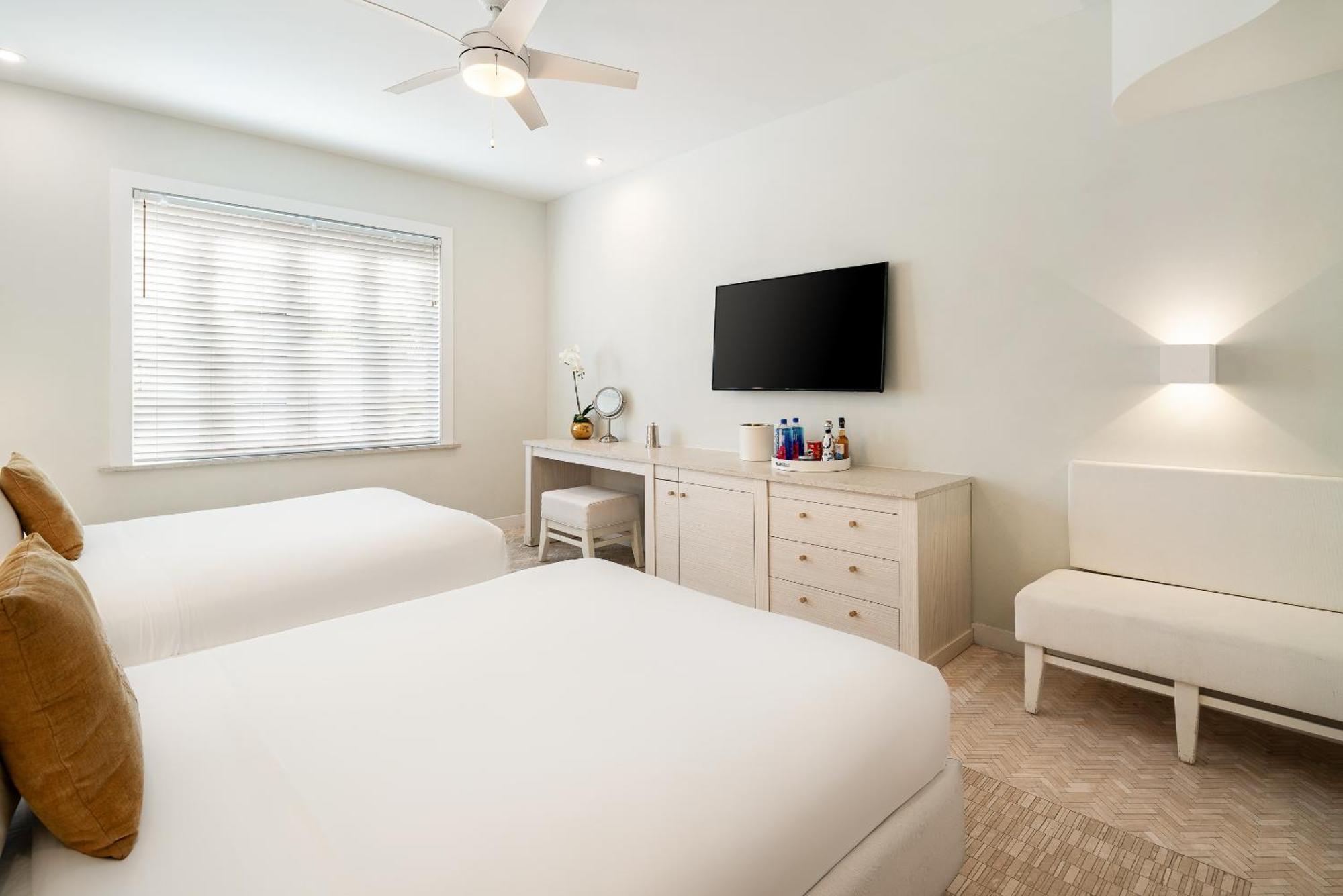 Cardozo Double Room