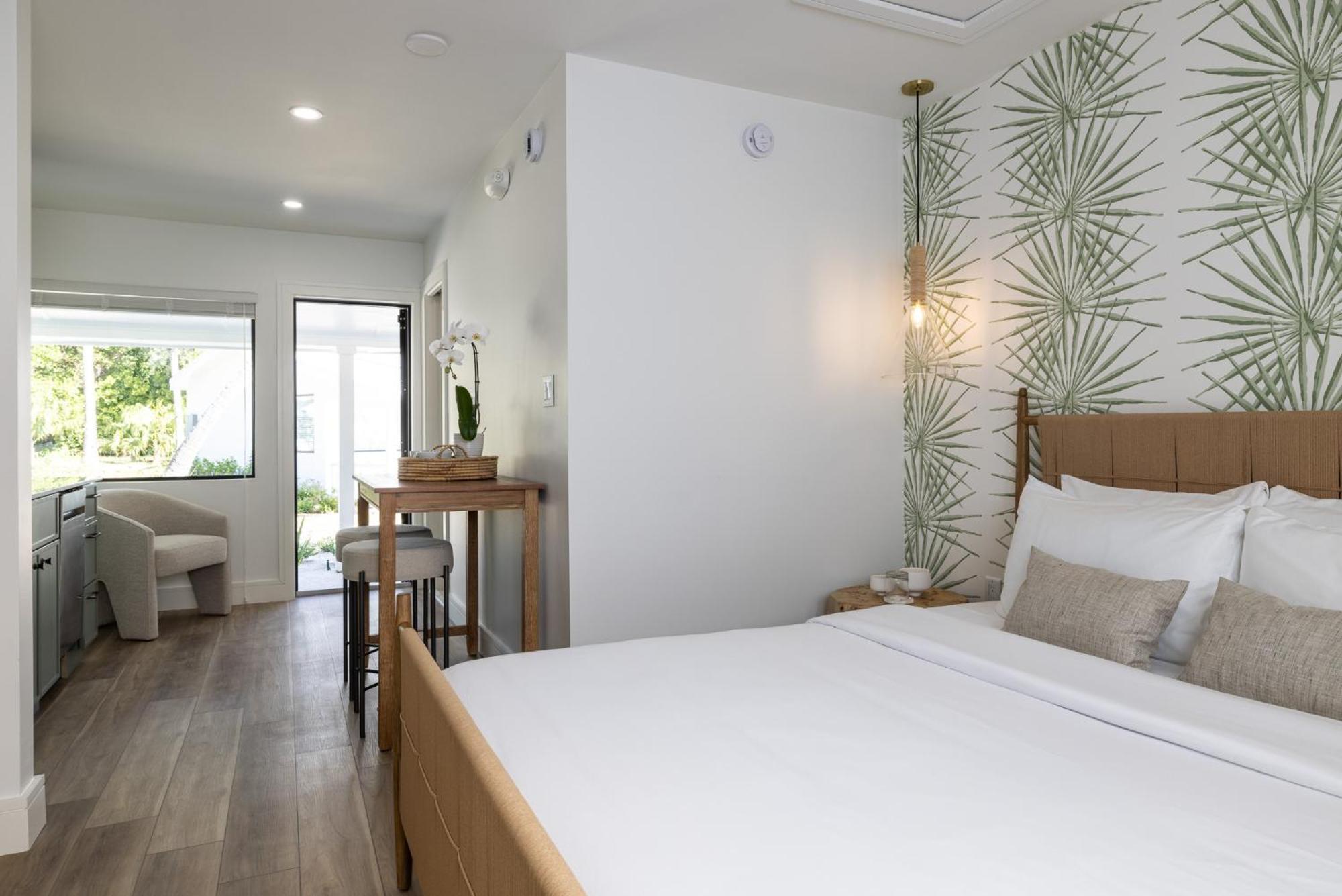 Oceanview Queen Studio