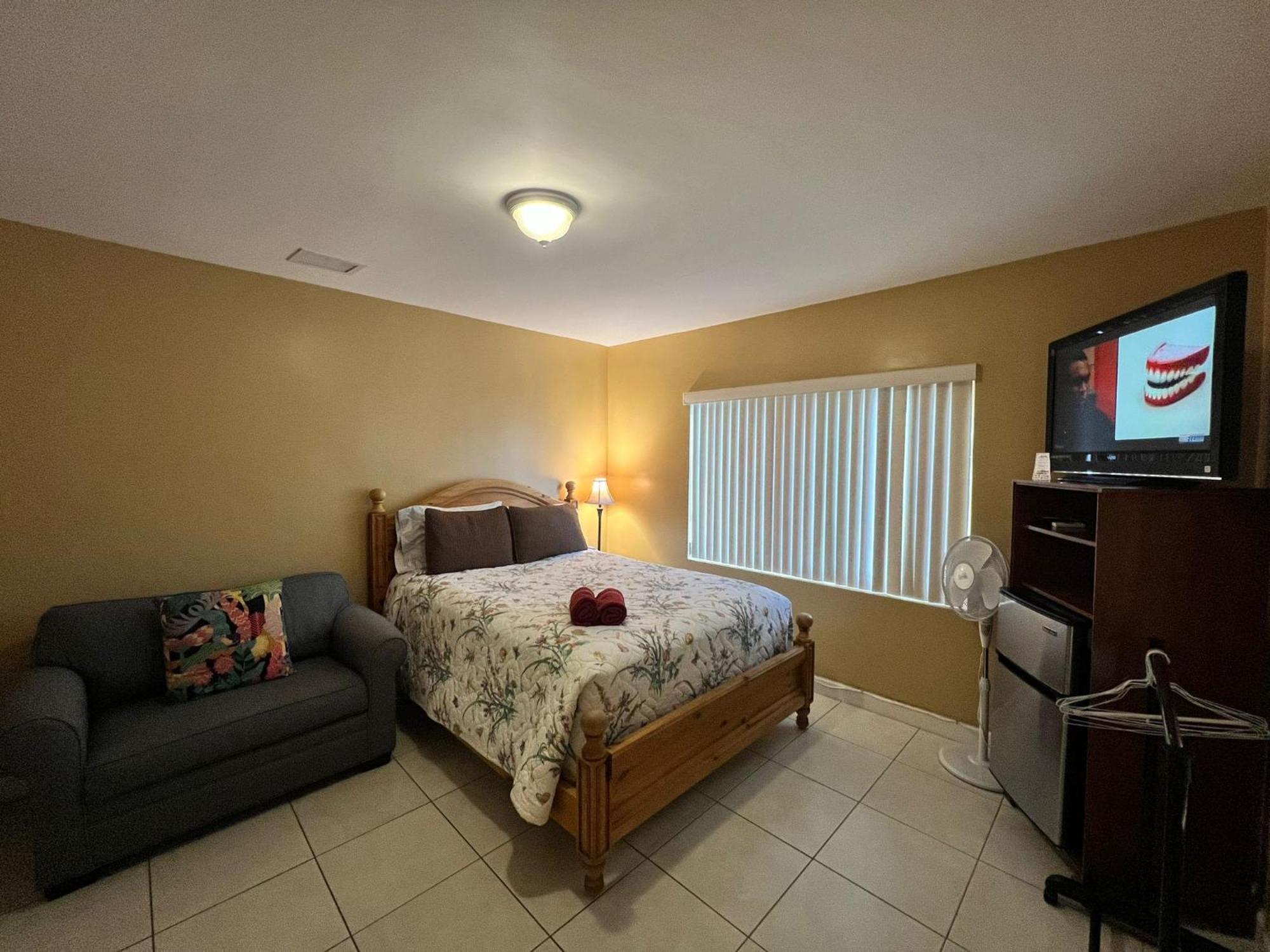 Large Double Room