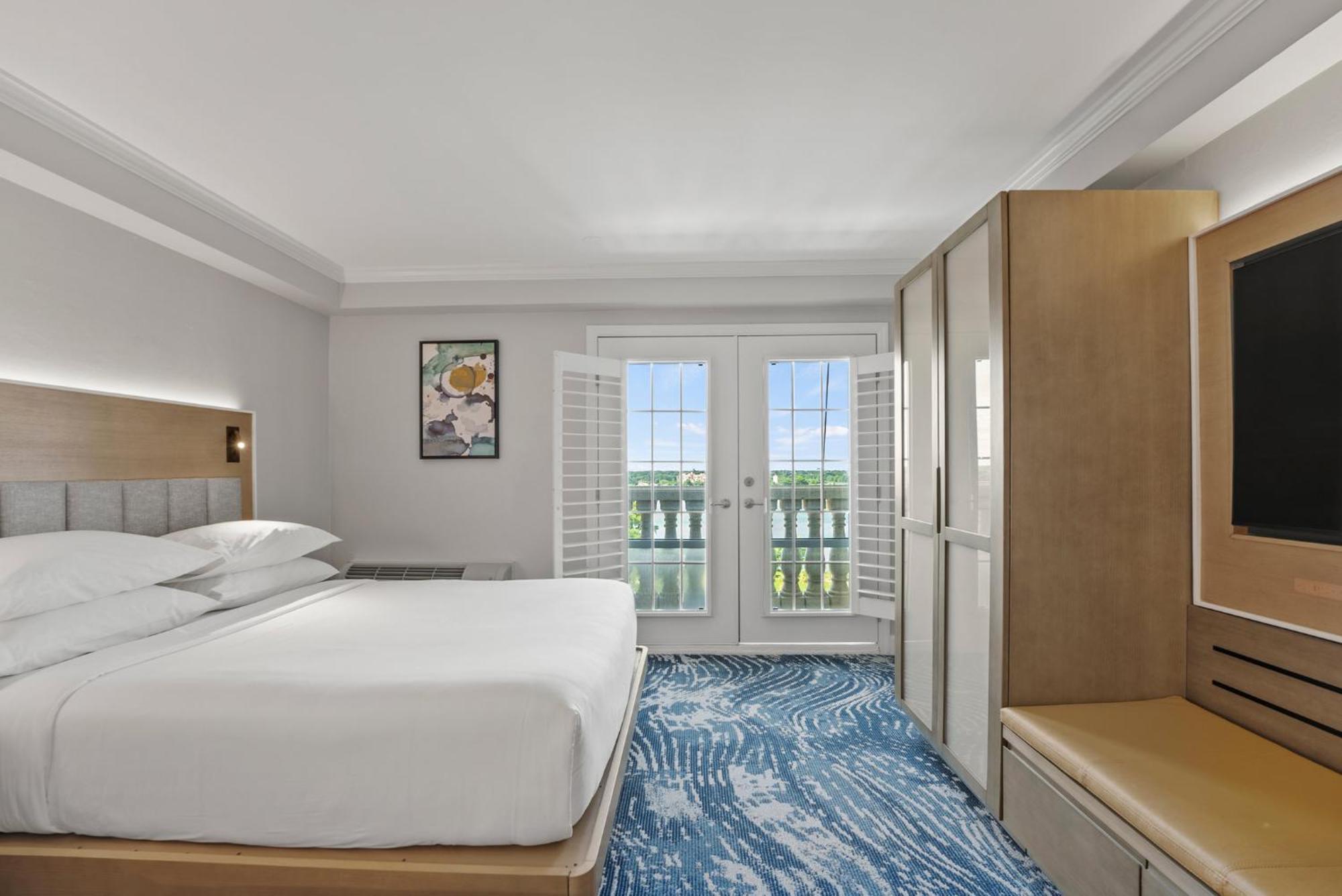 Standard King Room