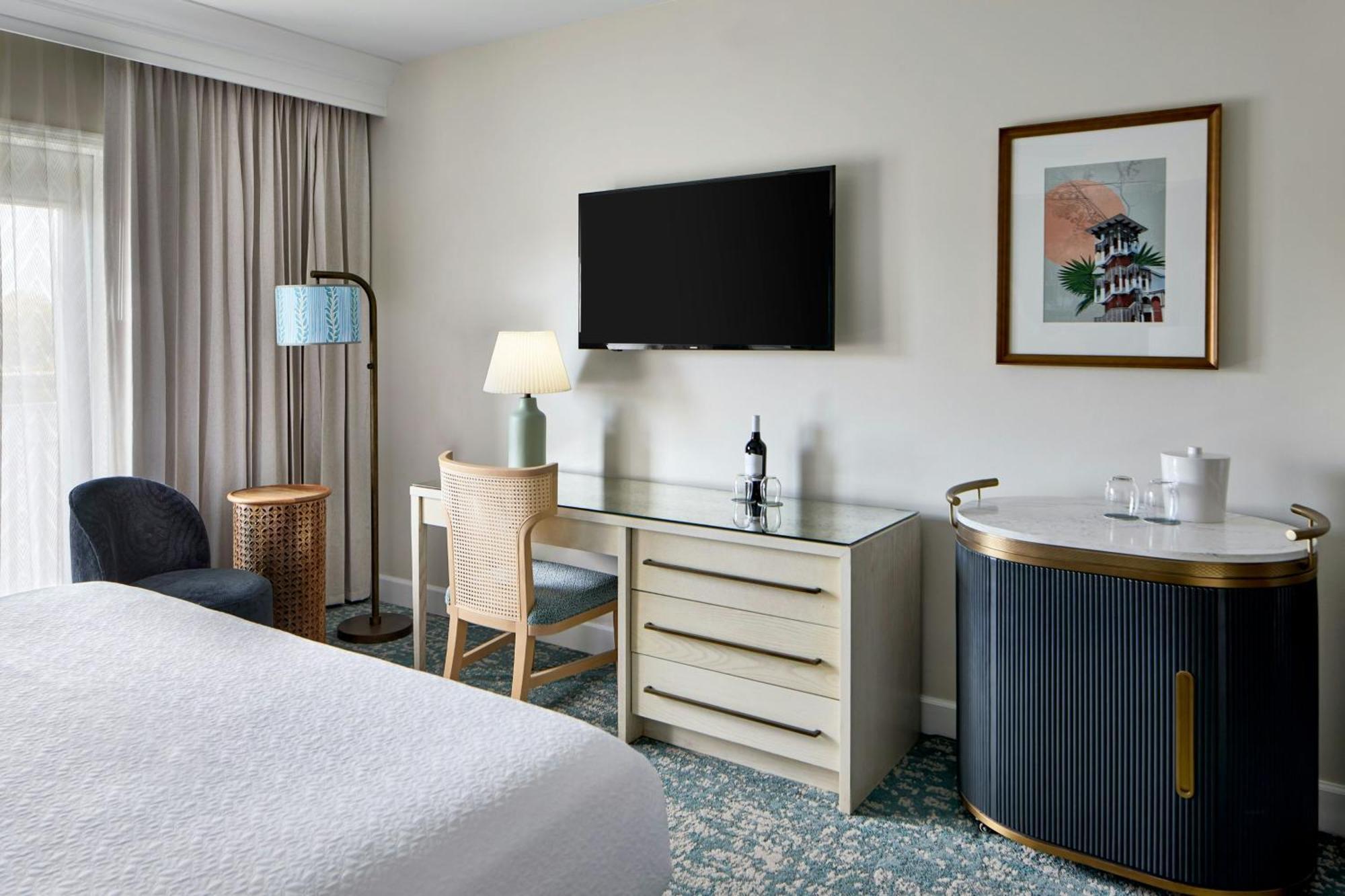 Guest Room 1 King