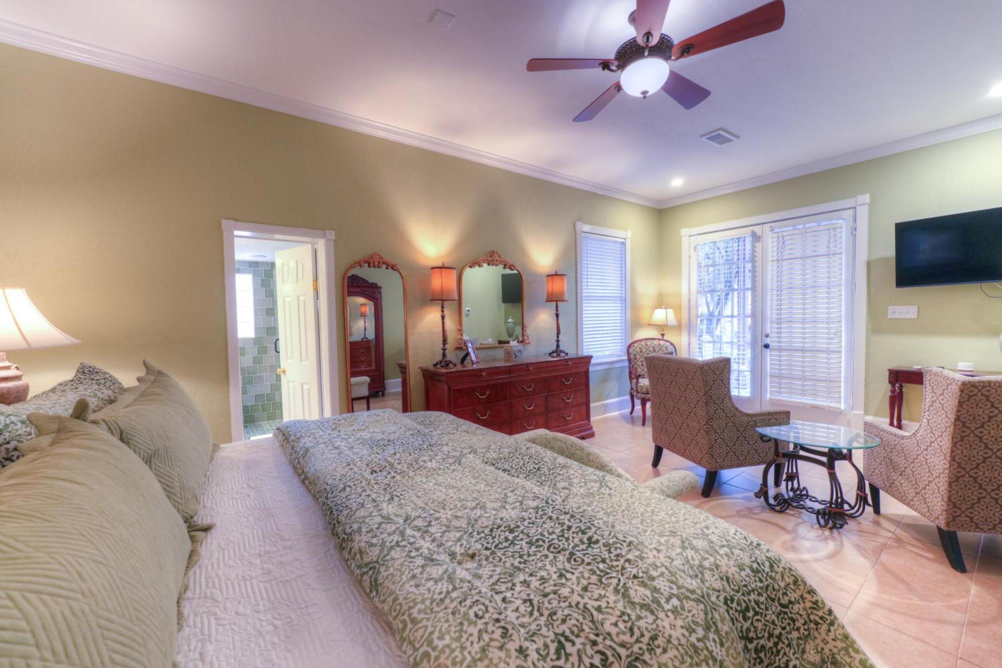 King Room with Garden View - Casa De Solana