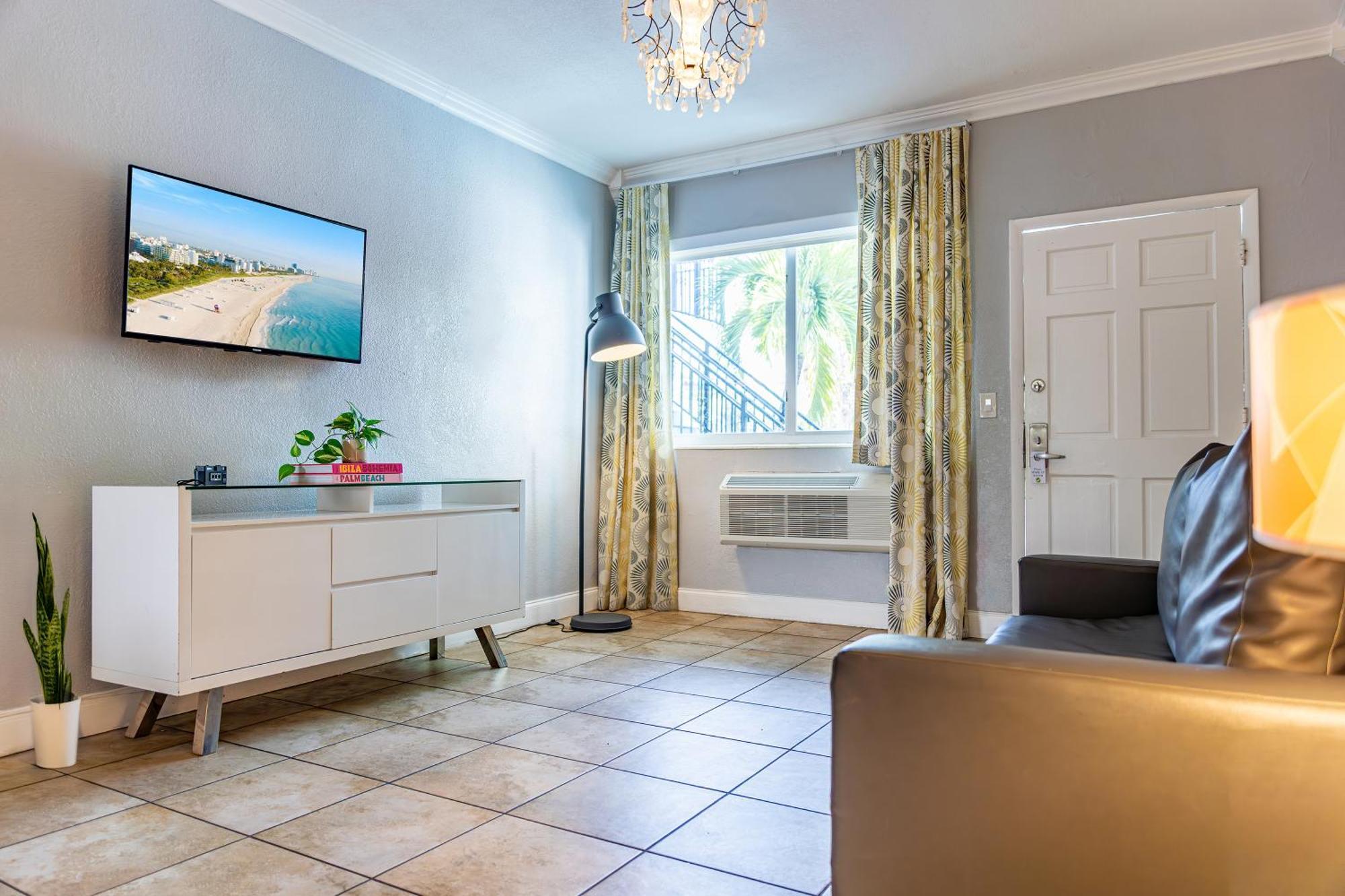 One Bedroom Double Queen Suite