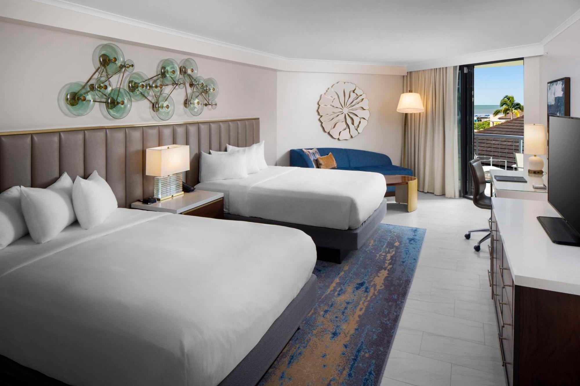 2 Queen Bed Partial Ocean View
