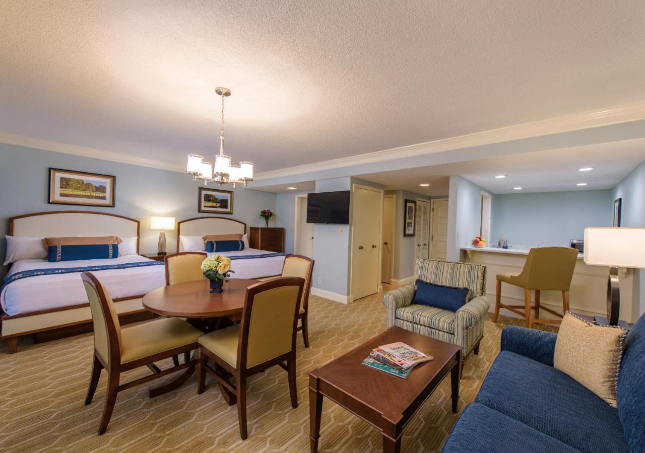Junior Suite Two Queen Beds