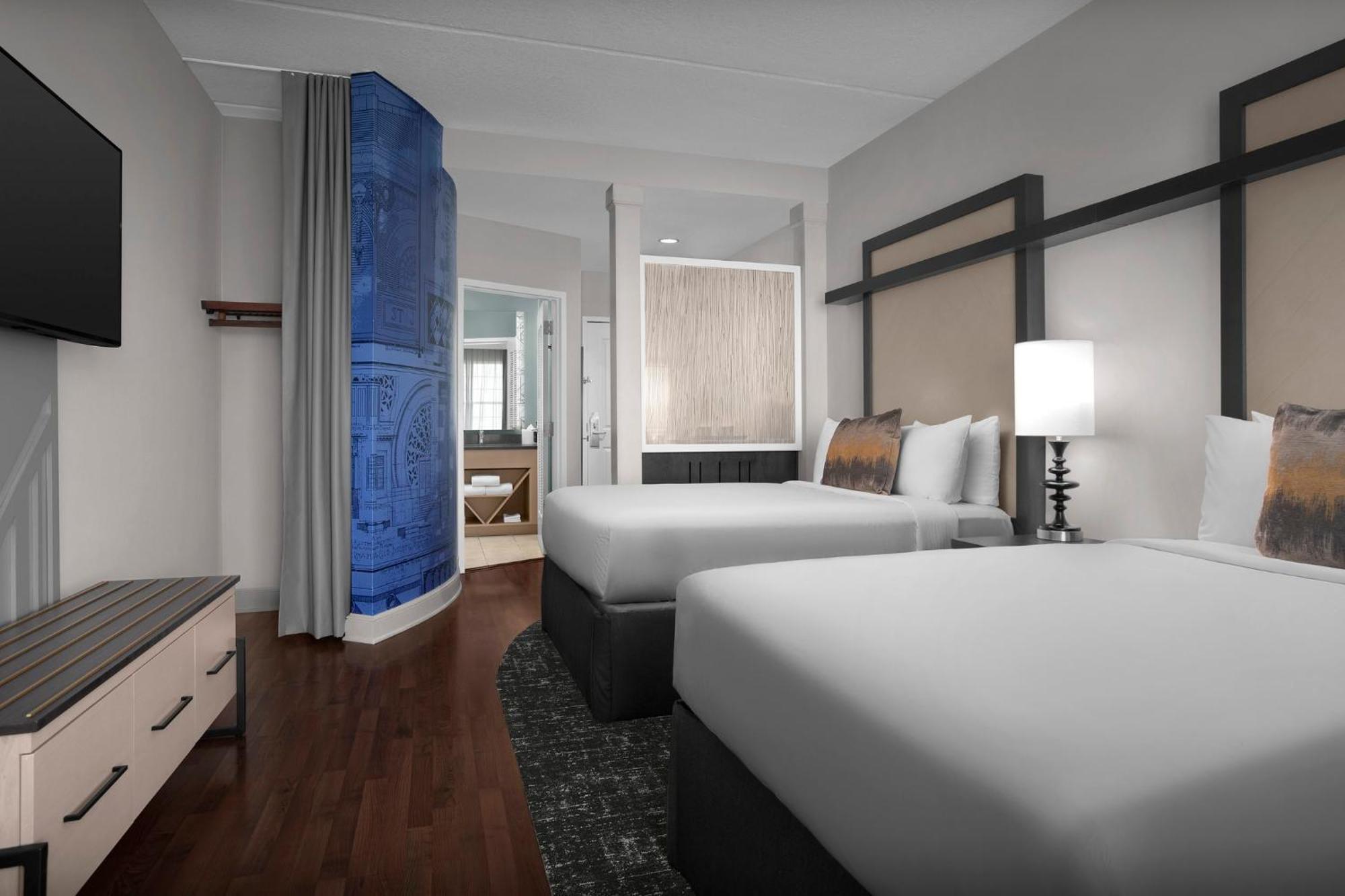 Double Room Two Double Beds Lake View