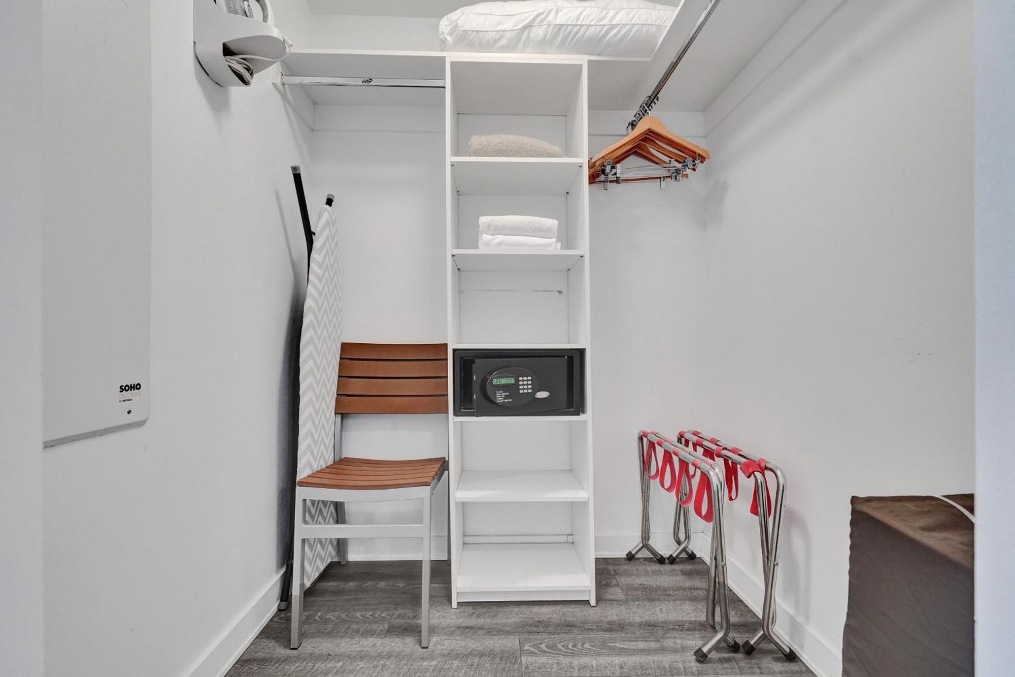 One-Bedroom Standard Apartment