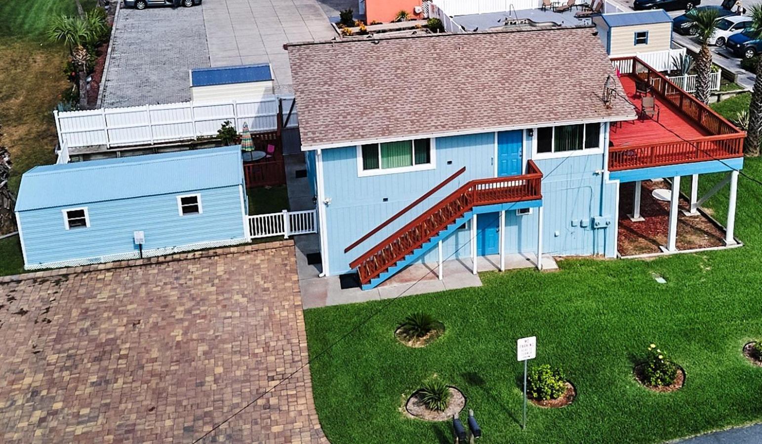 Beach House Duplex First Floor