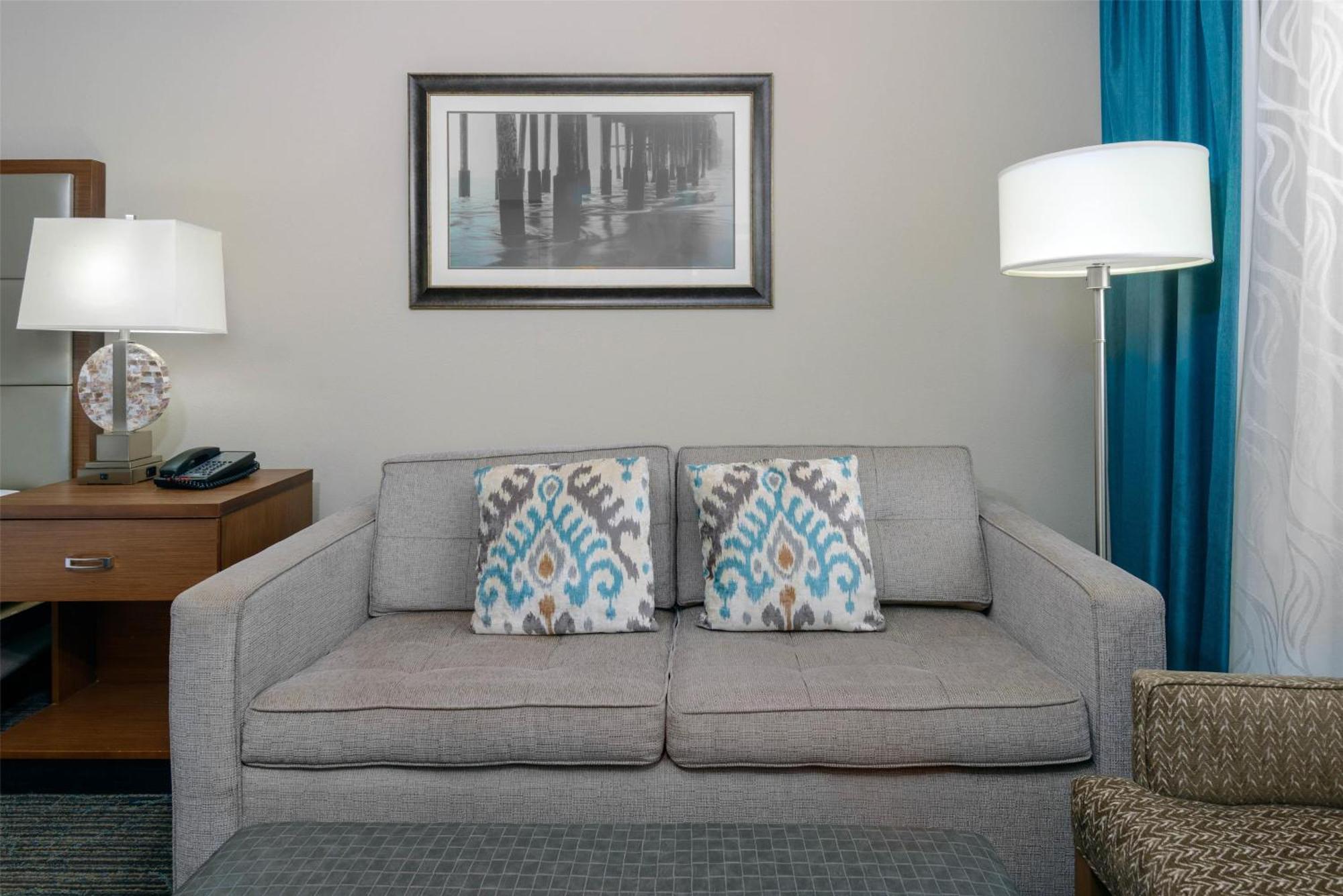 Junior King Suite