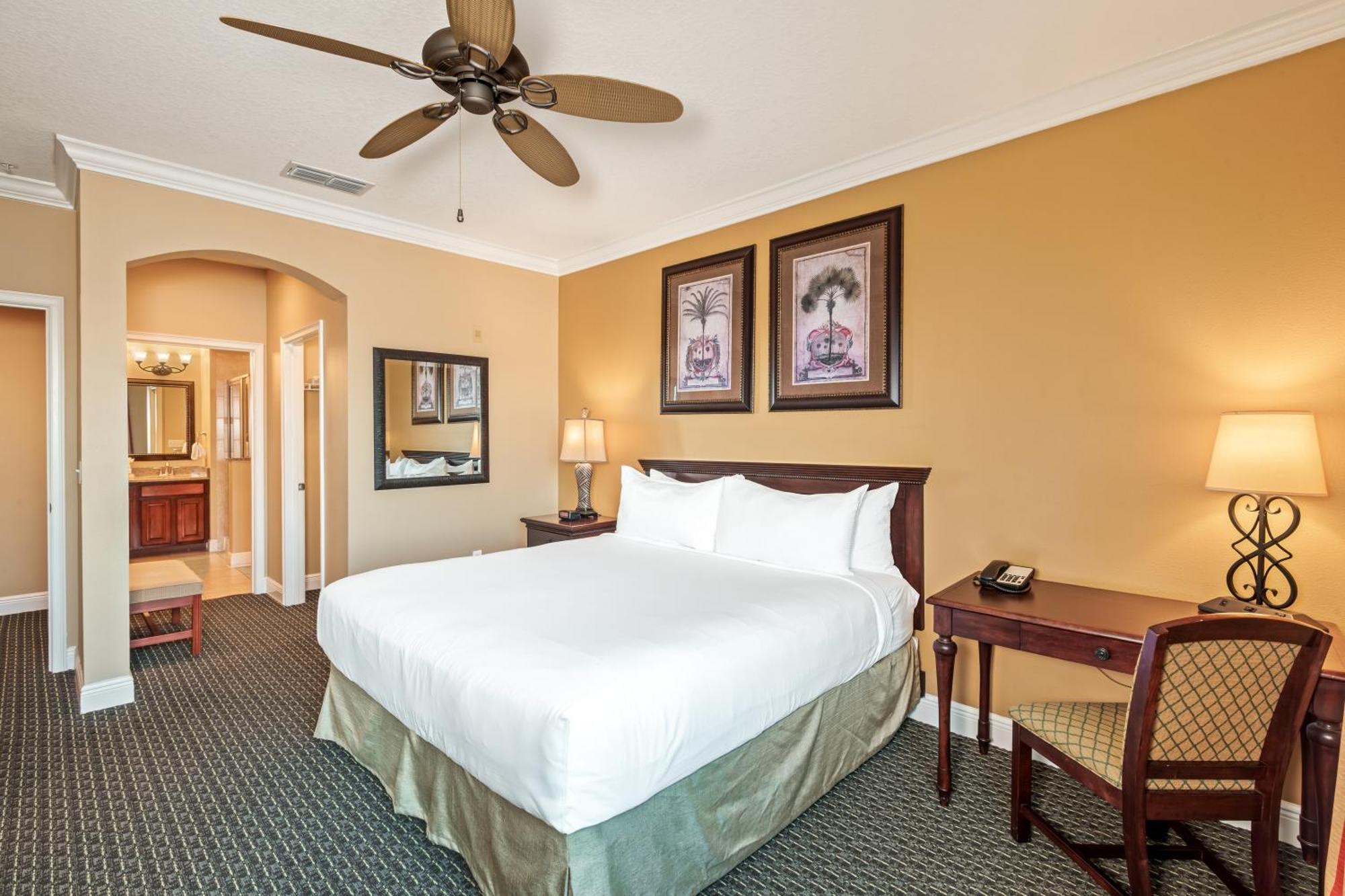 Three-Bedroom Lake View