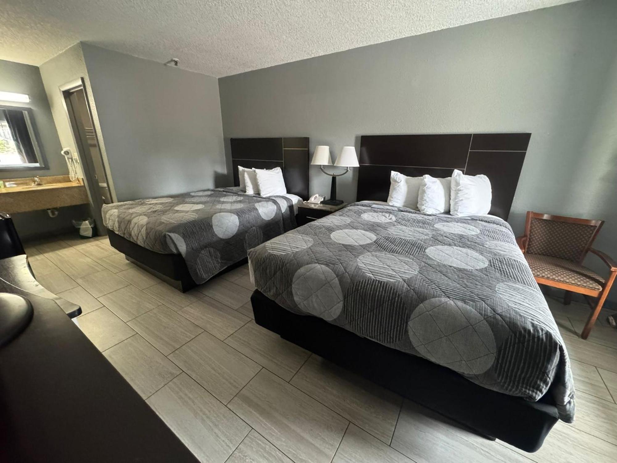 Standard Room Two Double Beds Non-Smoking