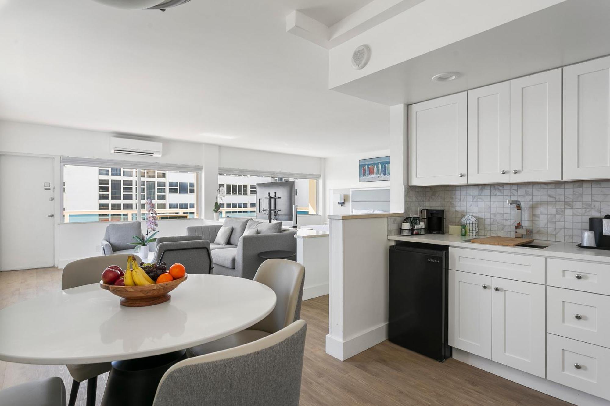 King Suite Ocean View