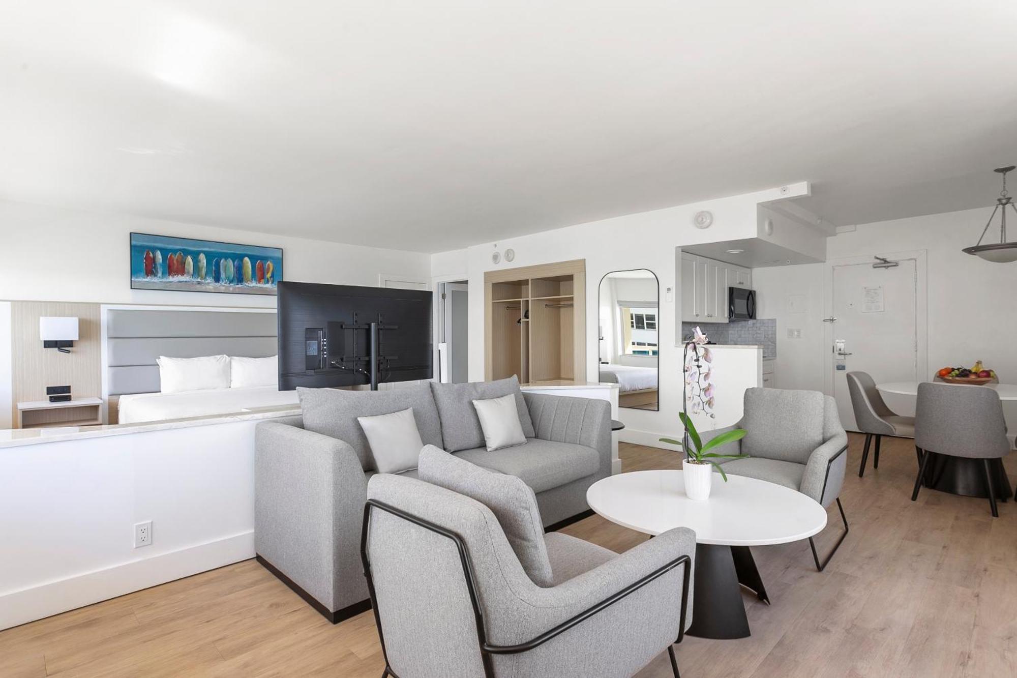 King Suite Ocean View