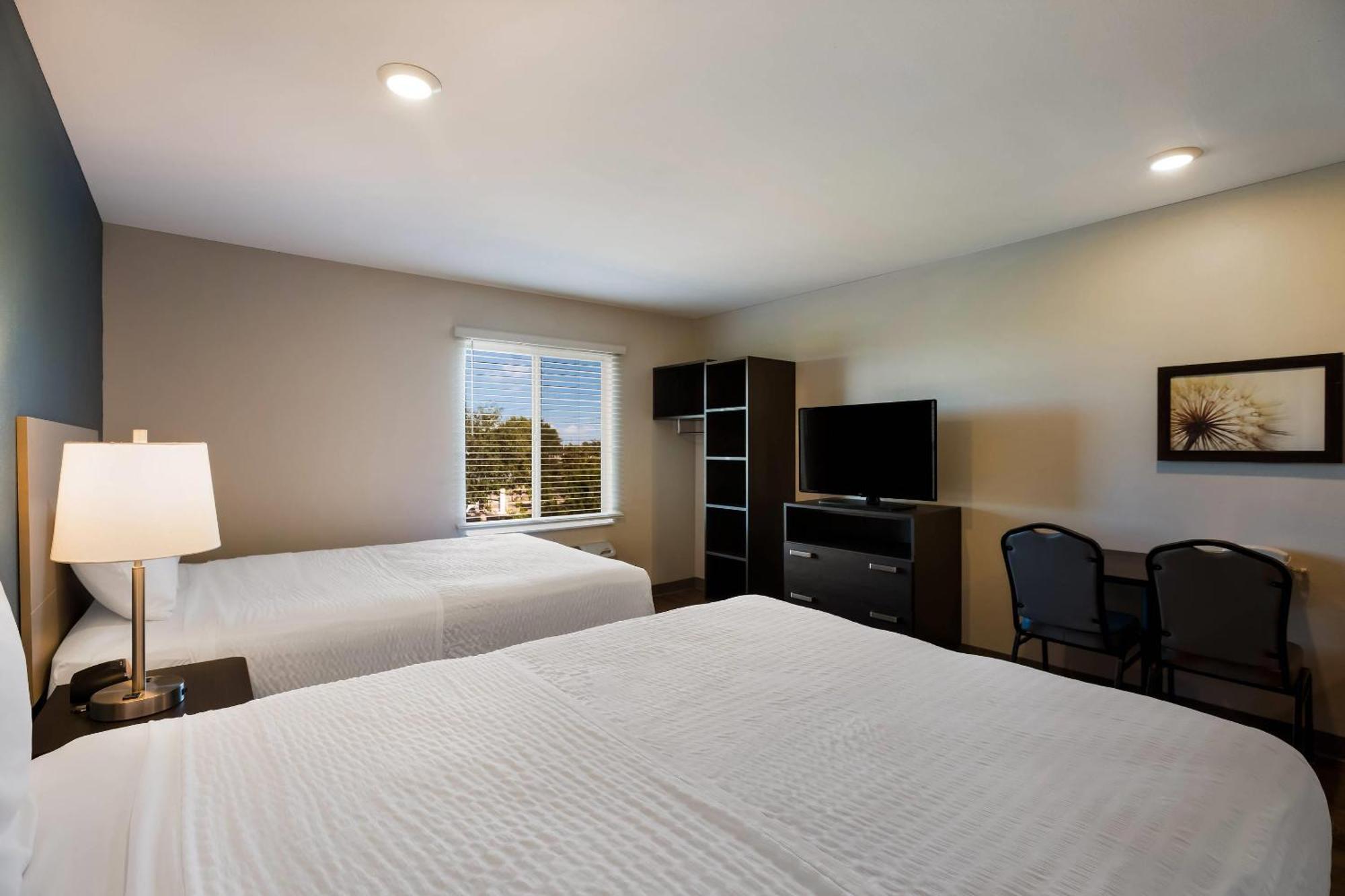 Double Room Two Double Beds Non-Smoking