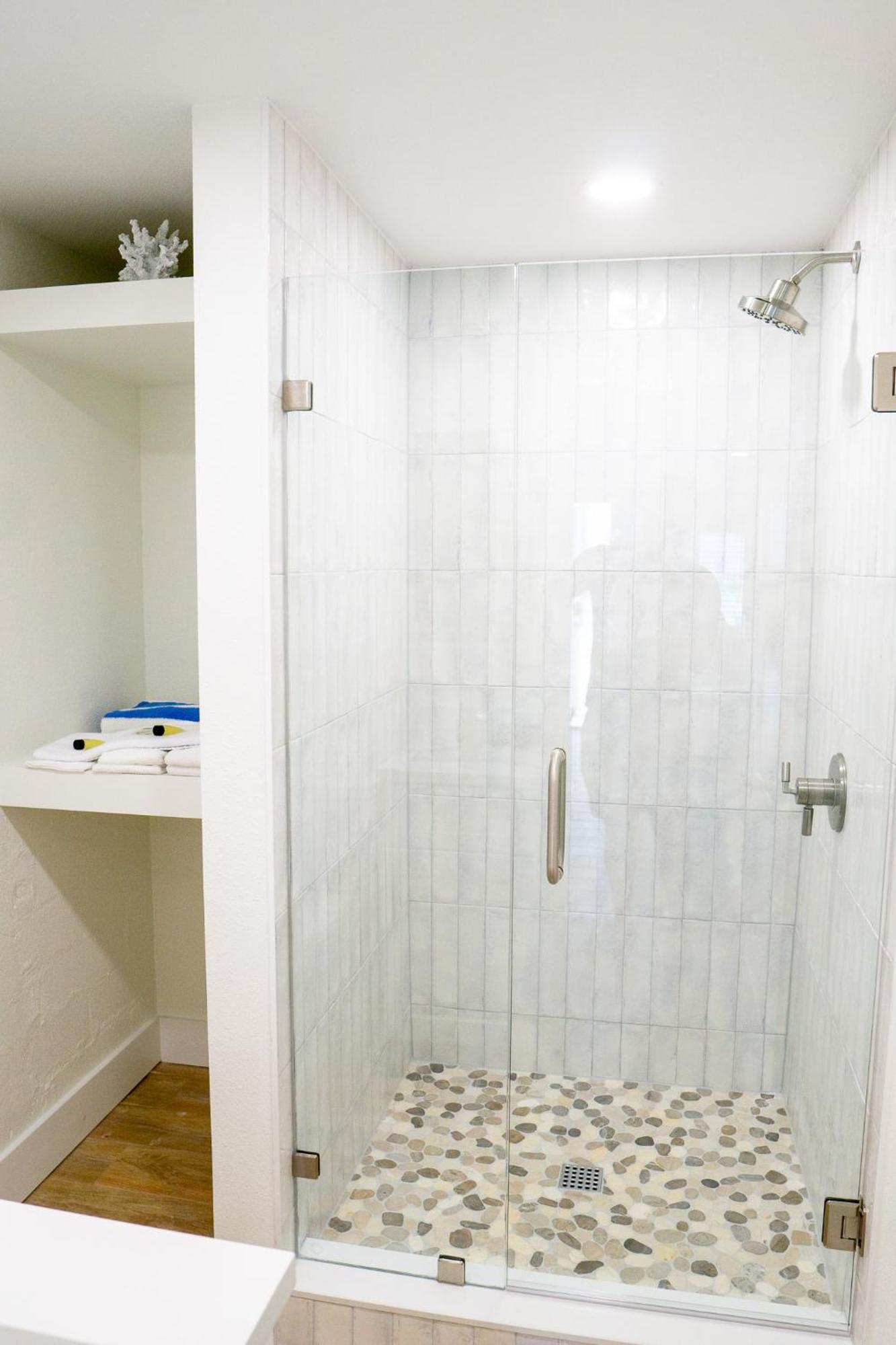 Newly Renovated Gulf View Cottage,1683838579:JPEG