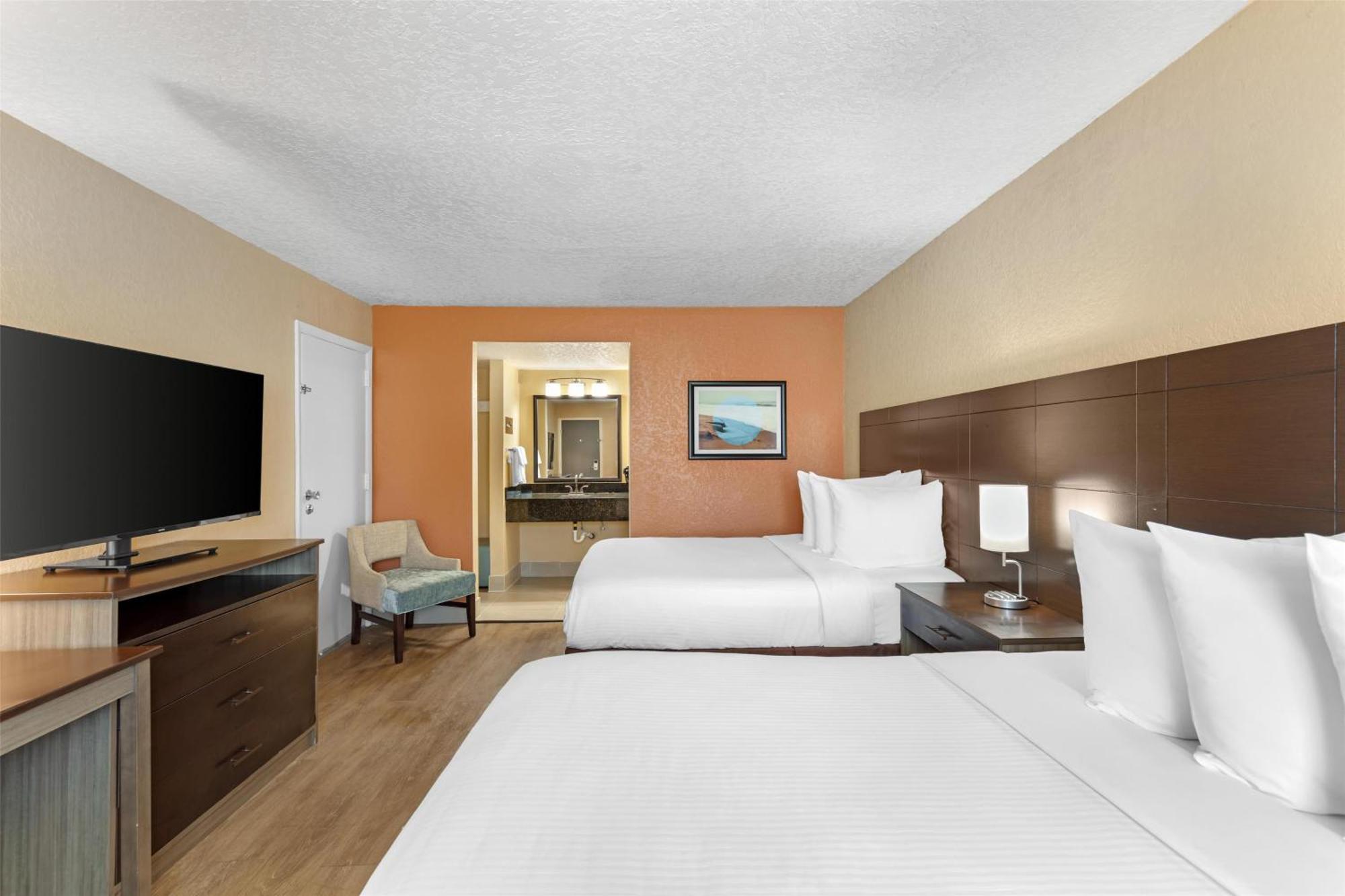 Double Room Two Double Beds Smoking