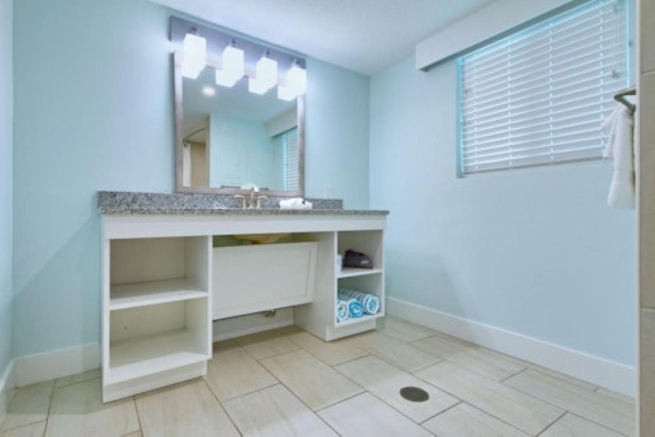 Accessible Ocean Front 2 Bedroom