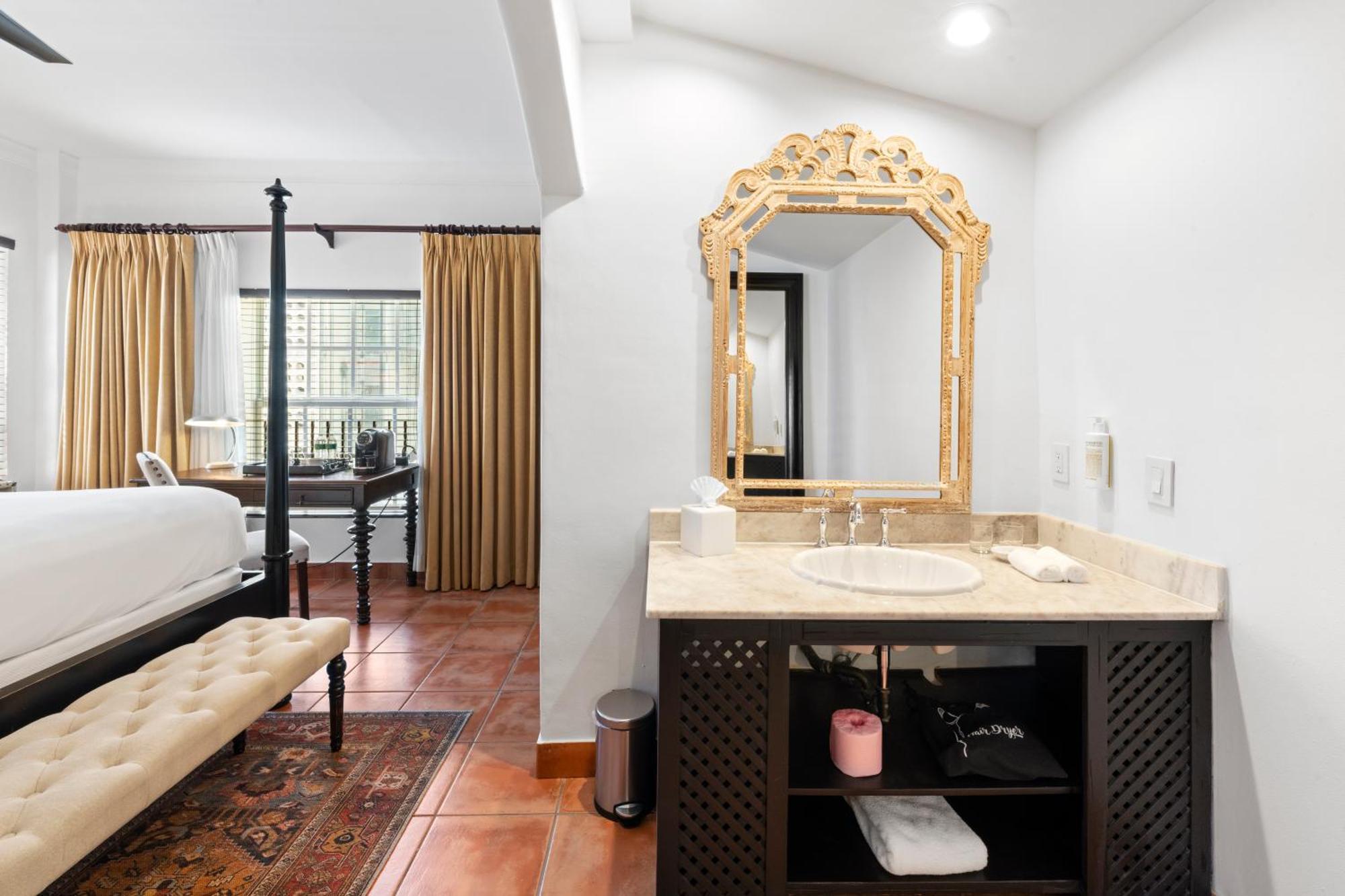 Casa King Room View