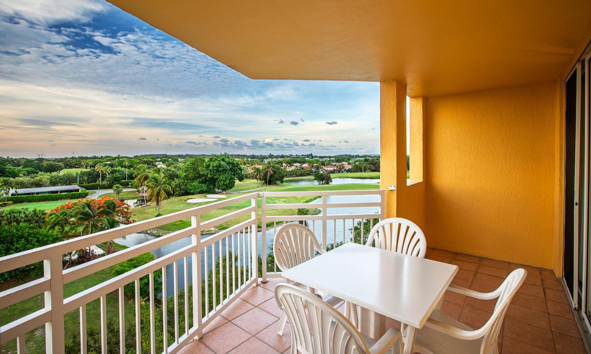 Superior One-Bedroom King Suite