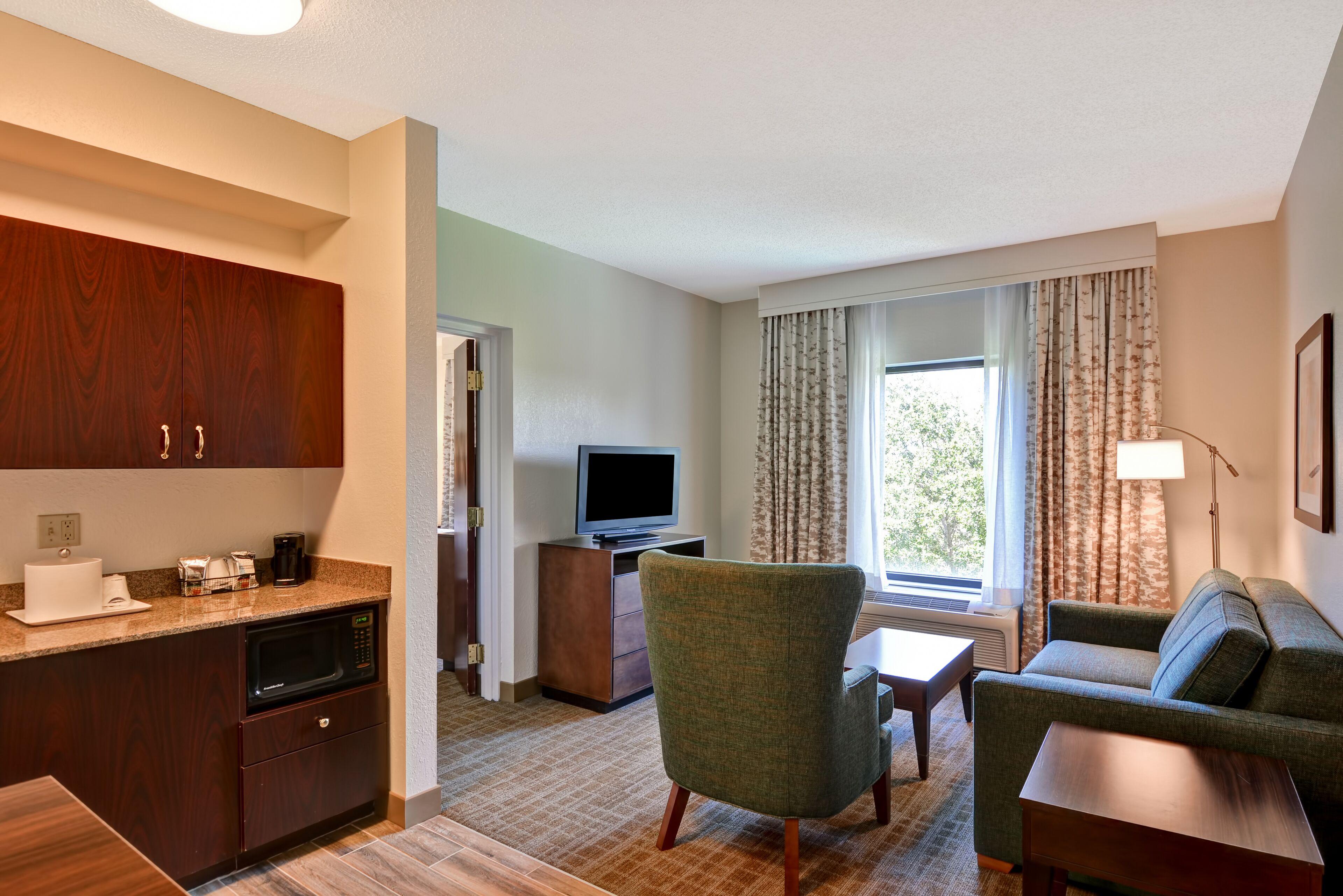 One-Bedroom King Suite Kitchenette – Non-Smoking,1708167241:JPEG