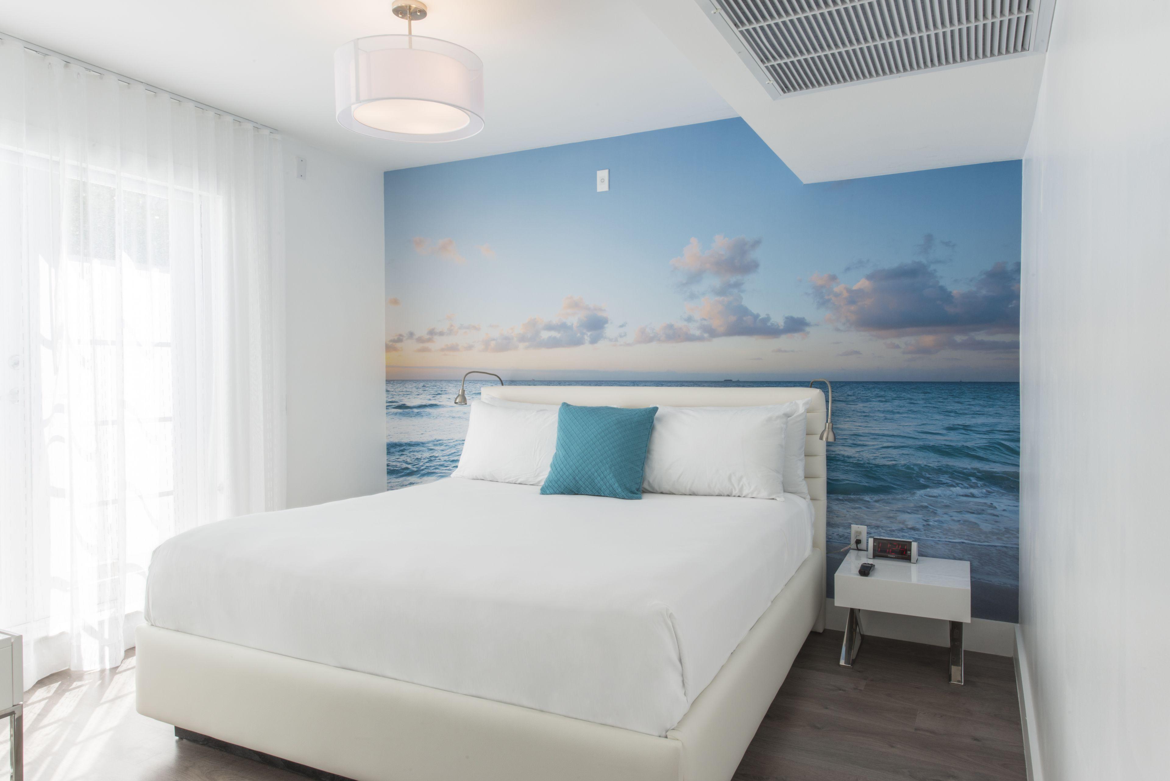 Penthouse Room King Bed