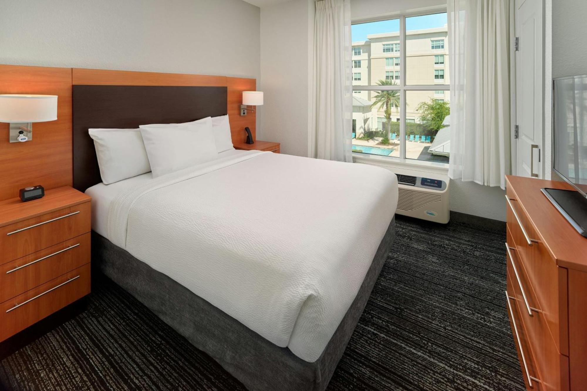 Two-Bedroom Queen Suite with Sofa Bed