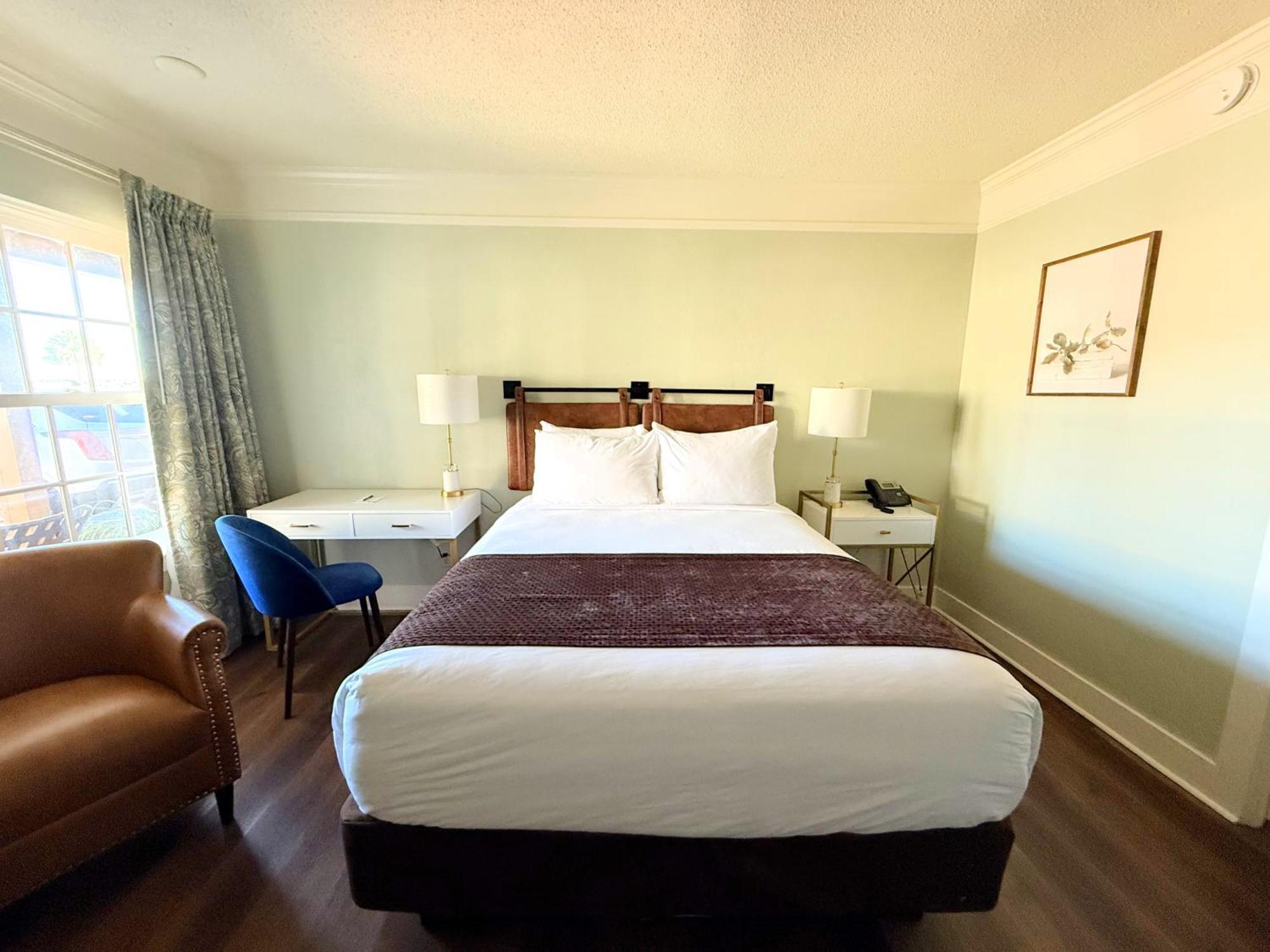 Queen Room Disability Access