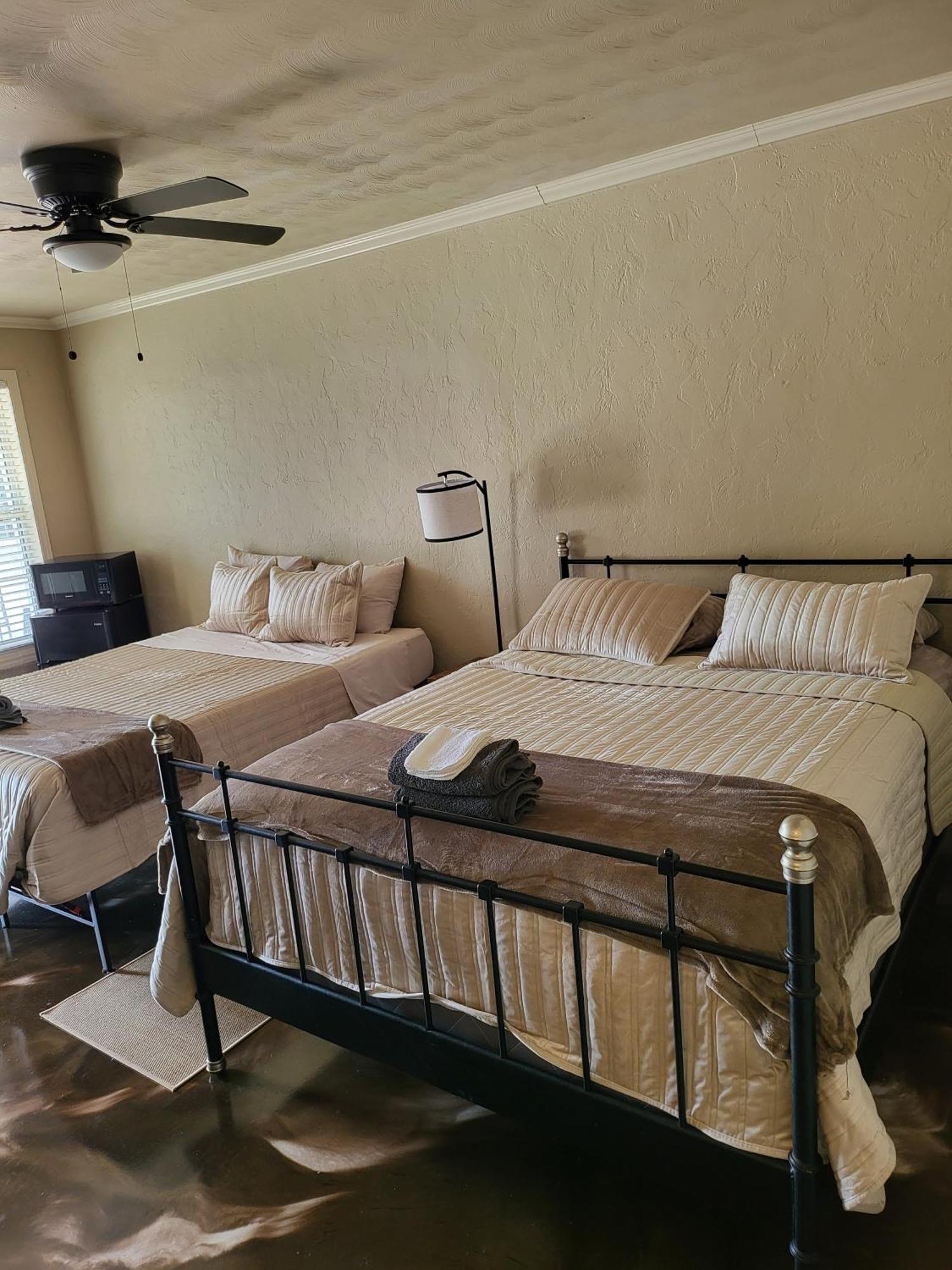 Deluxe Queen Room Two Queen Beds
