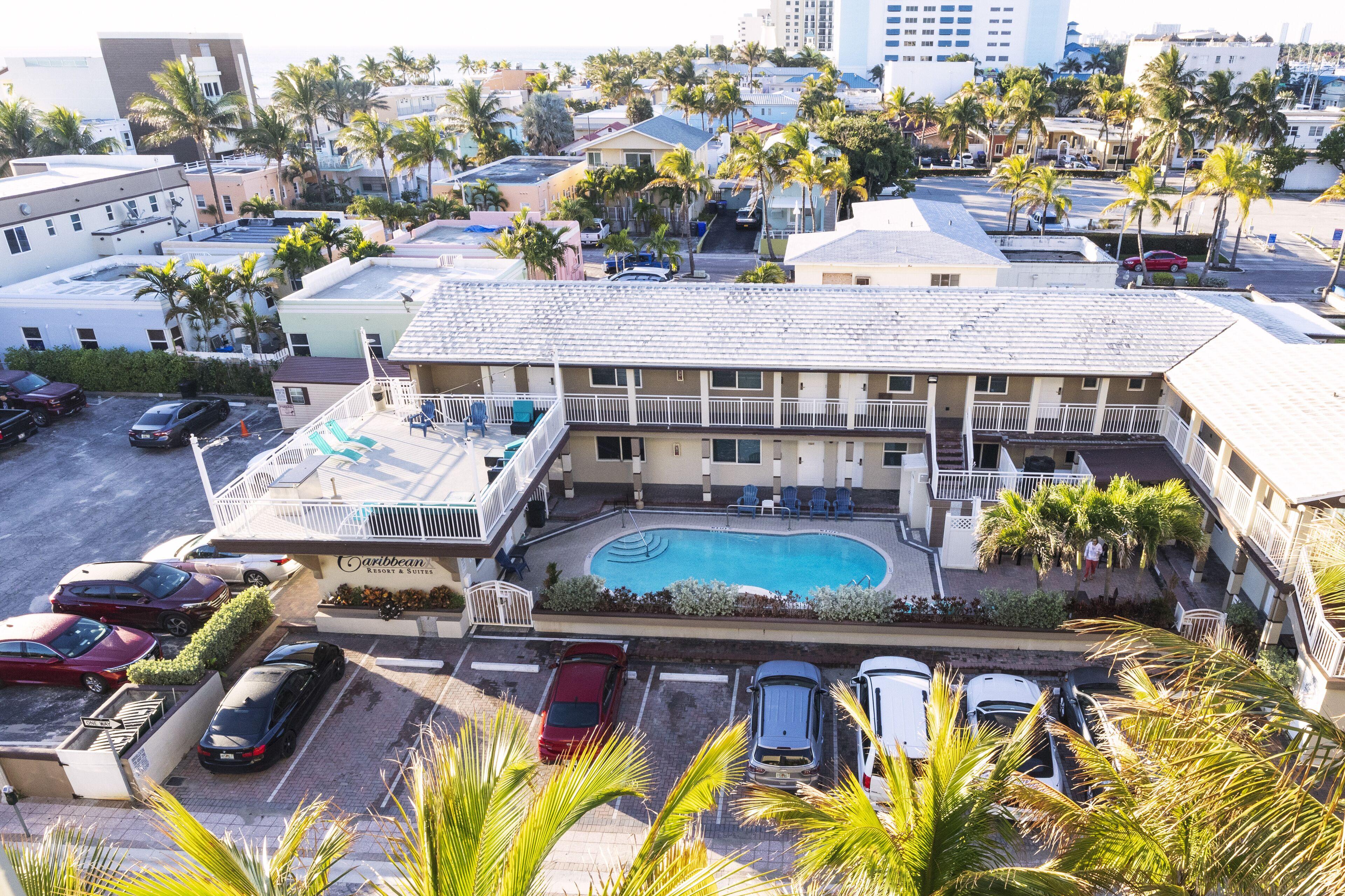 Queen Studio Pool View