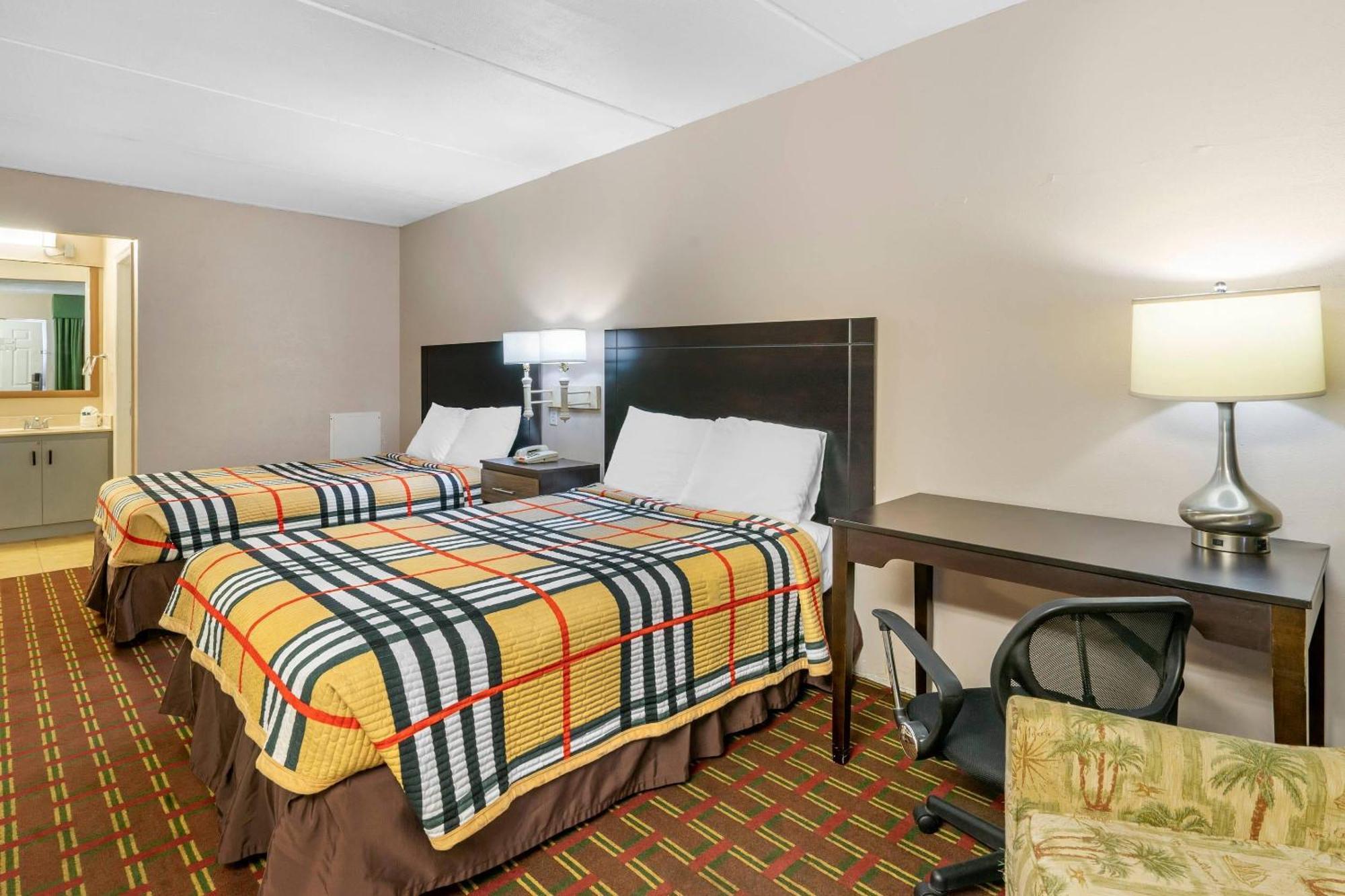 Double Room Two Double Beds Non Smoking