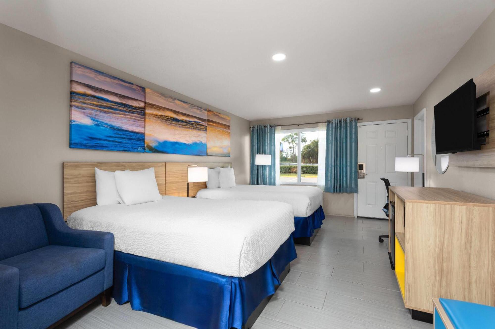 Double Room Two Double Beds Non-Smoking