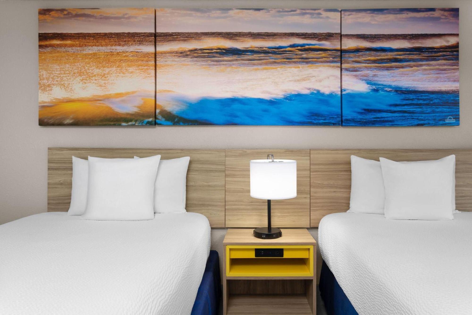 Deluxe Double Room Disability Access or Non-Smoking