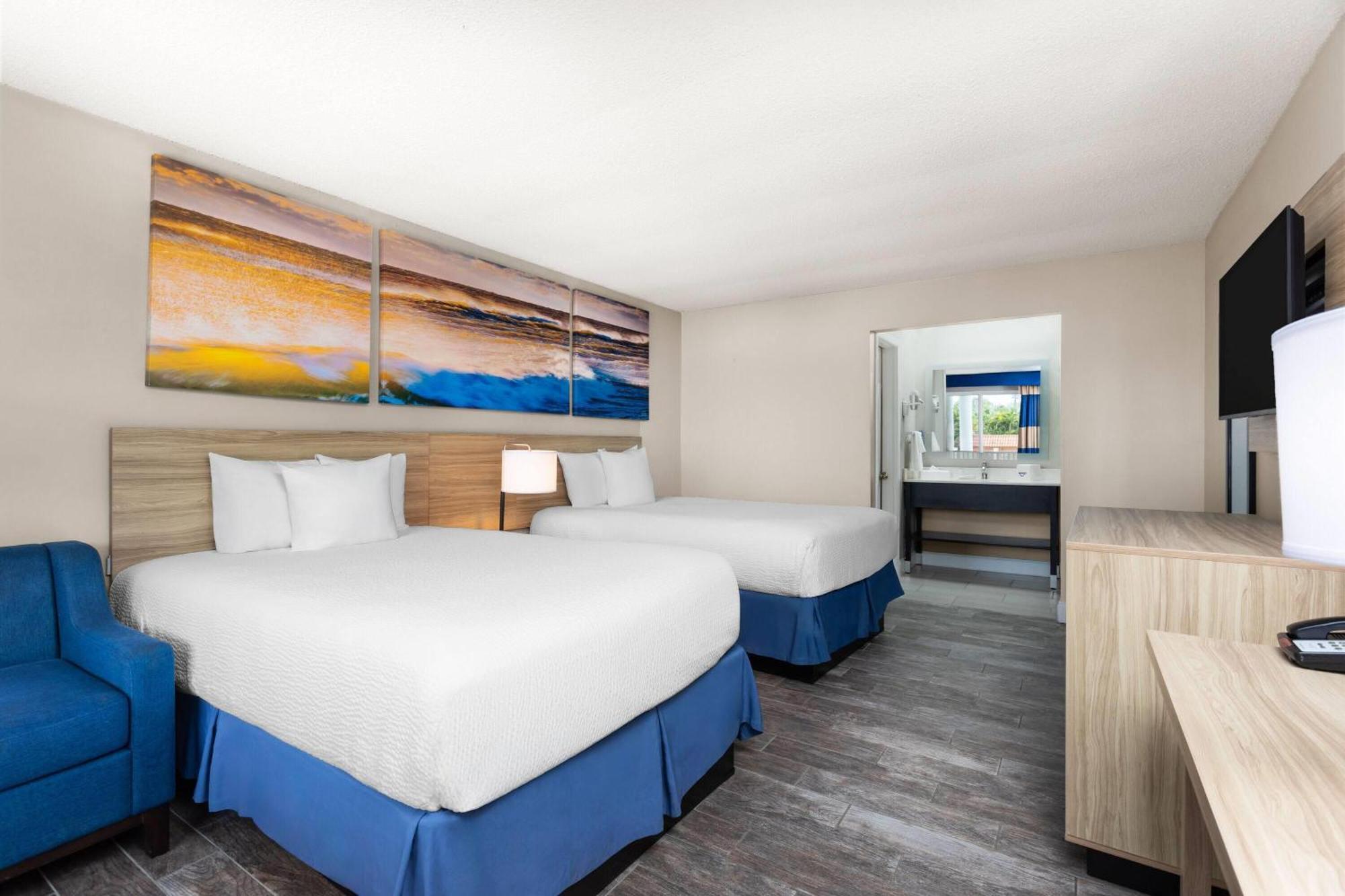 Deluxe Double Room Two Double Beds Non-Smoking